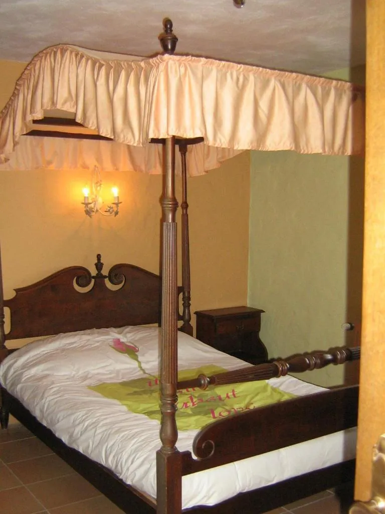 Bed in B&B Ter Castaigne