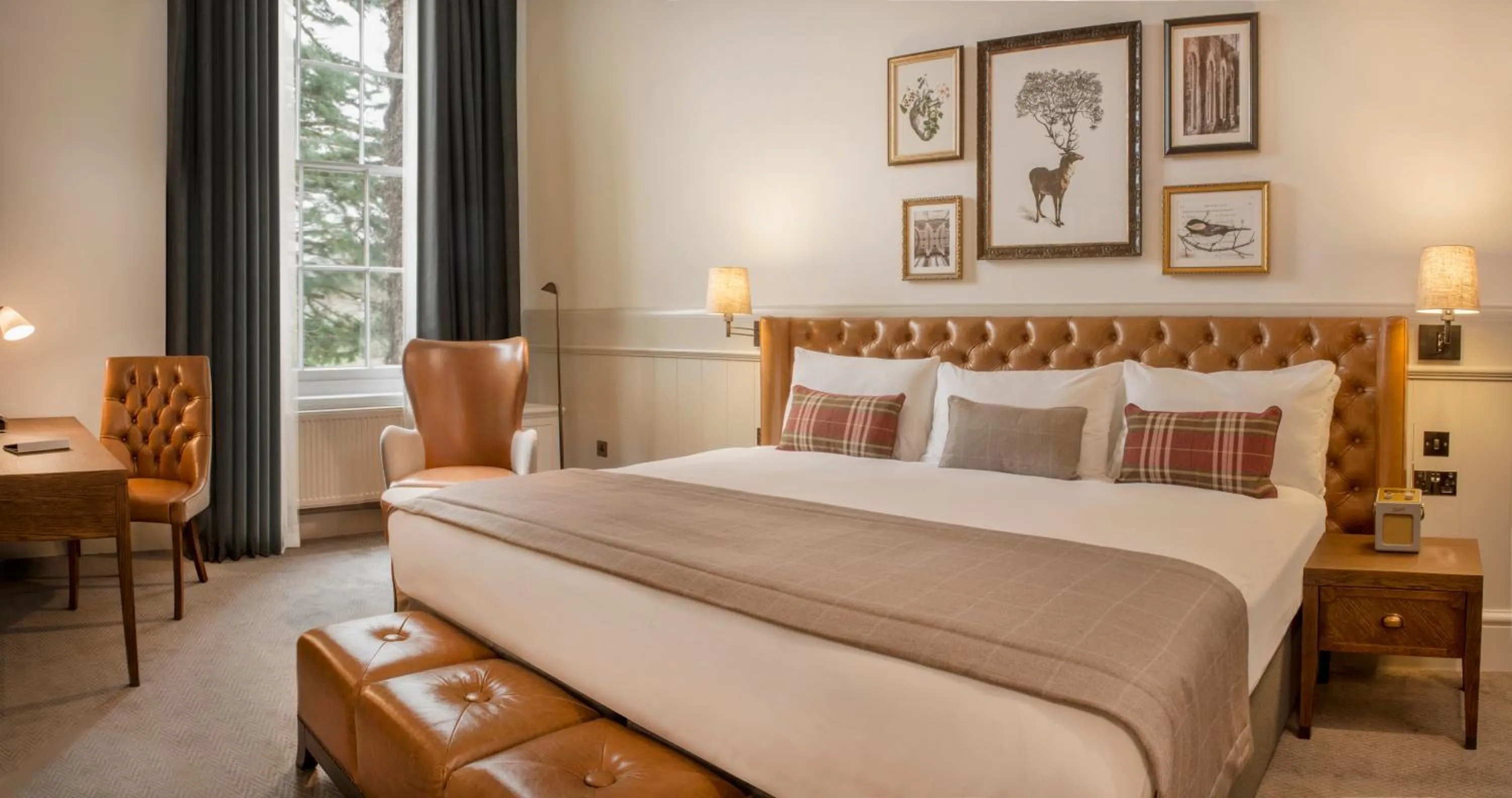 Bedroom, Bed in De Vere Beaumont Estate