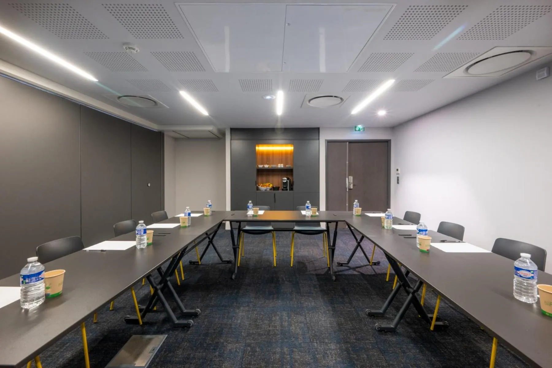 Meeting/conference room in Nemea Appart Hotel Cannes Palais