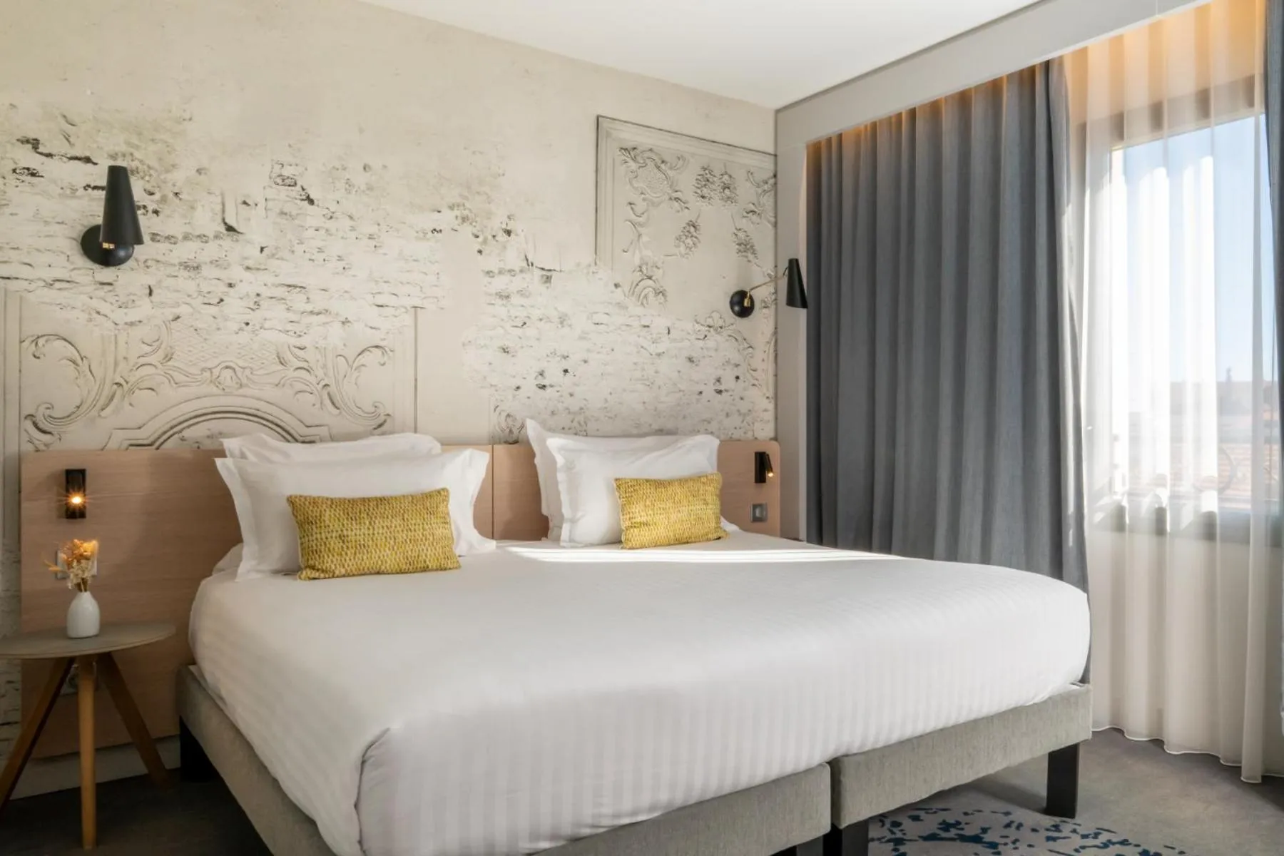 Bed in Nemea Appart Hotel Cannes Palais