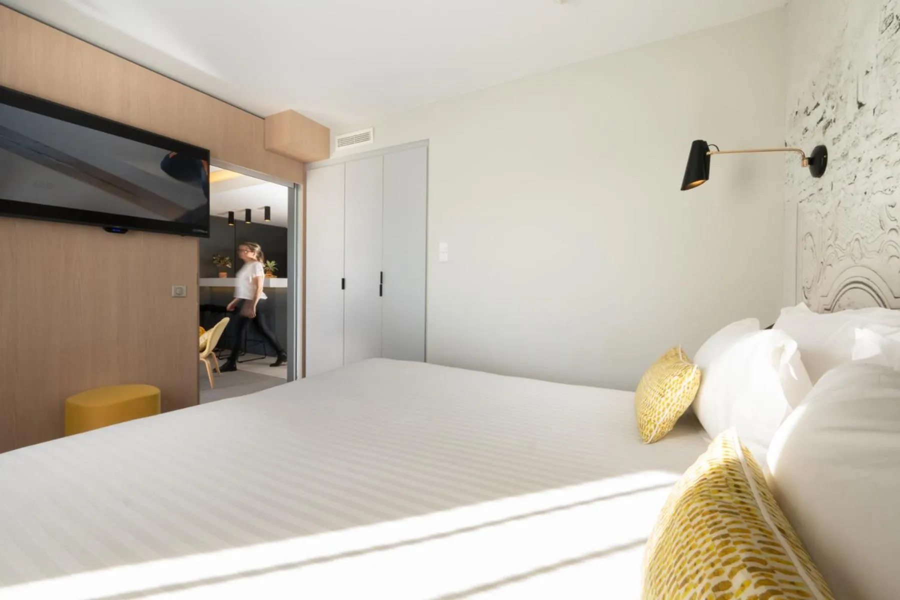 Bed in Nemea Appart Hotel Cannes Palais