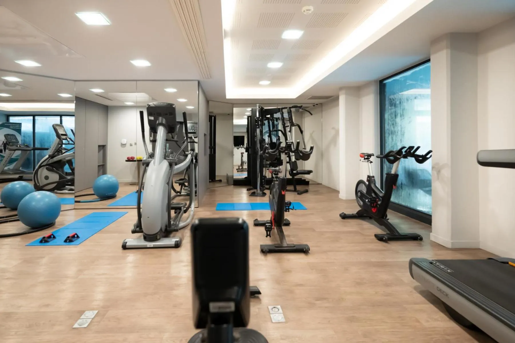 Fitness centre/facilities in Nemea Appart Hotel Cannes Palais
