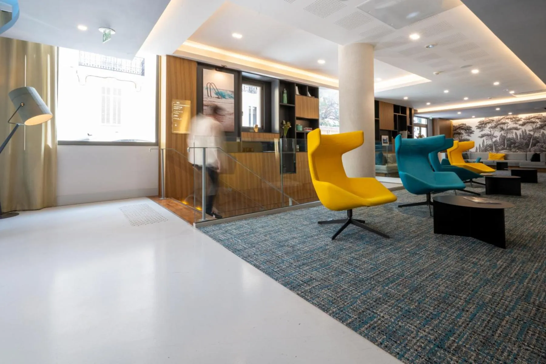 Lobby or reception in Nemea Appart Hotel Cannes Palais