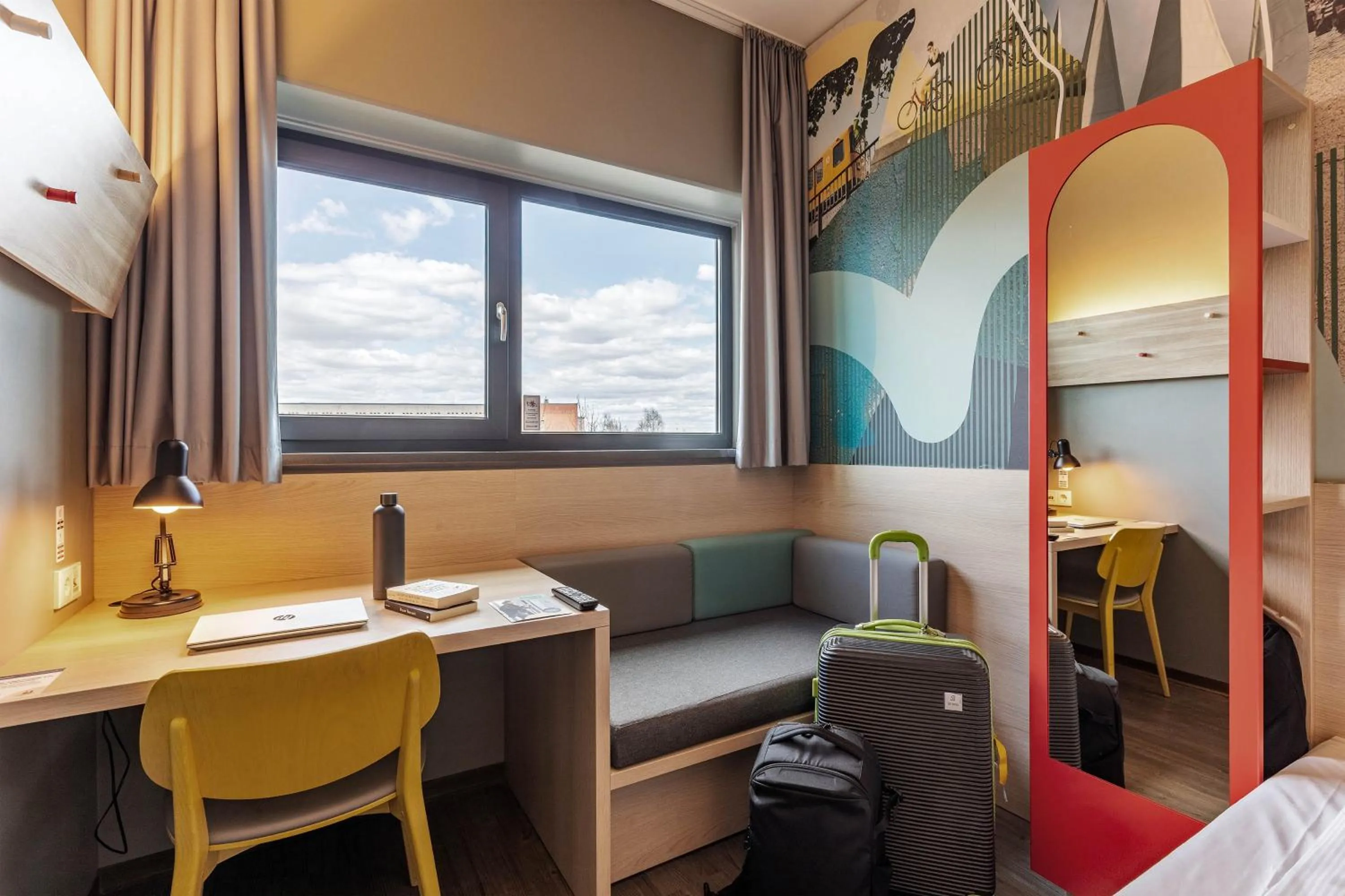 Bedroom, Bed in MEININGER Hotel Berlin Airport