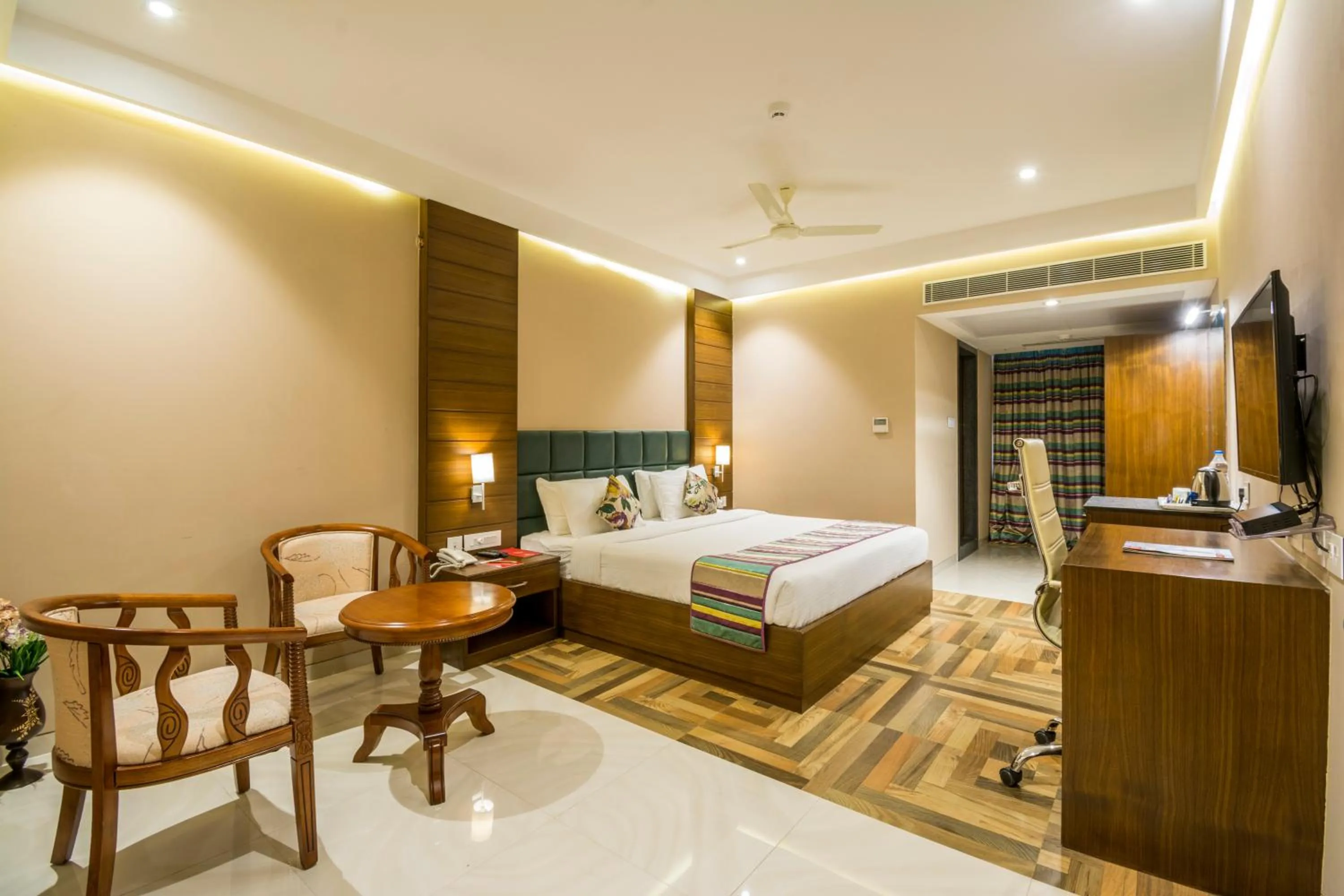 View (from property/room), Bed in The Capital Hotel