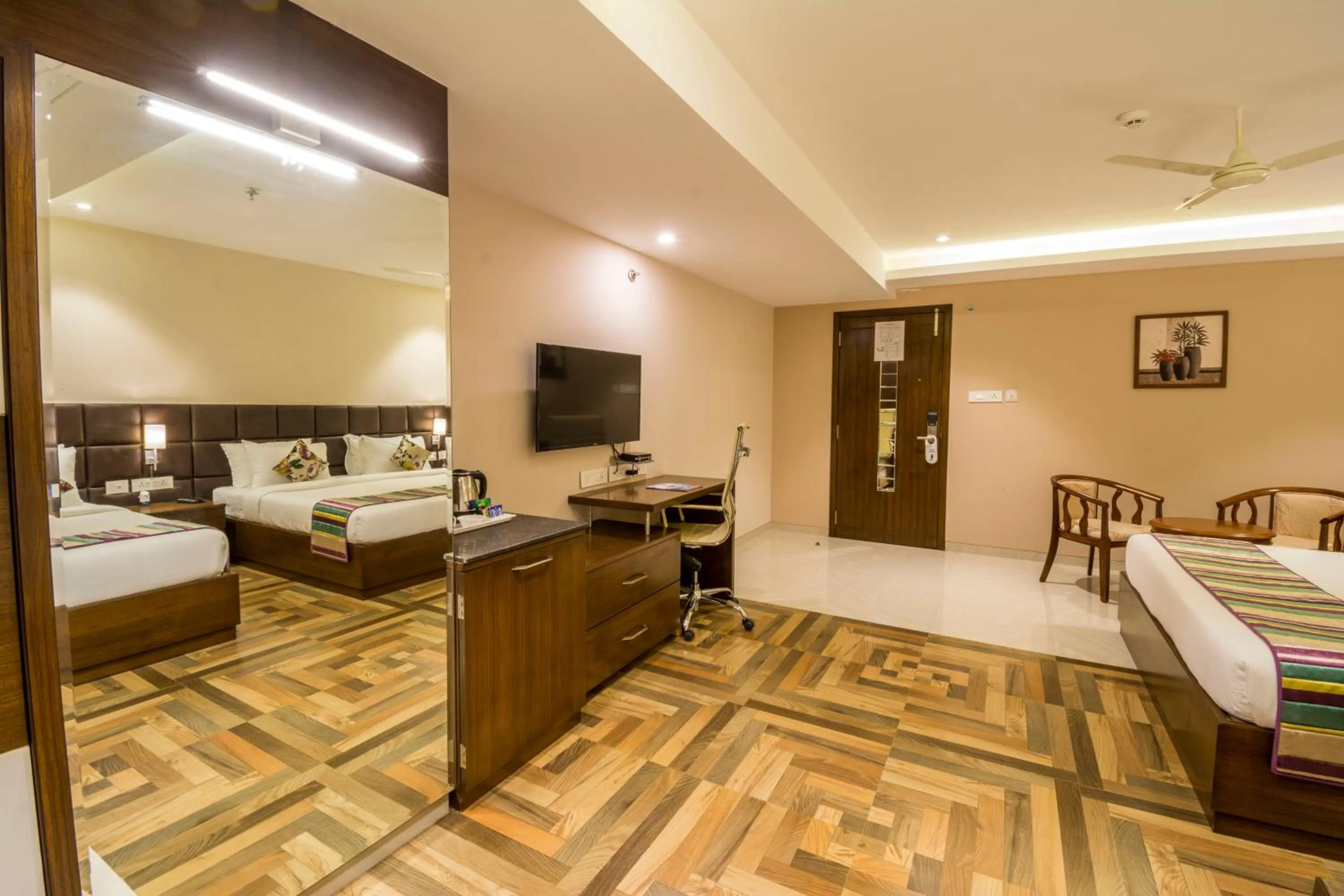 TV and multimedia, Bed in The Capital Hotel