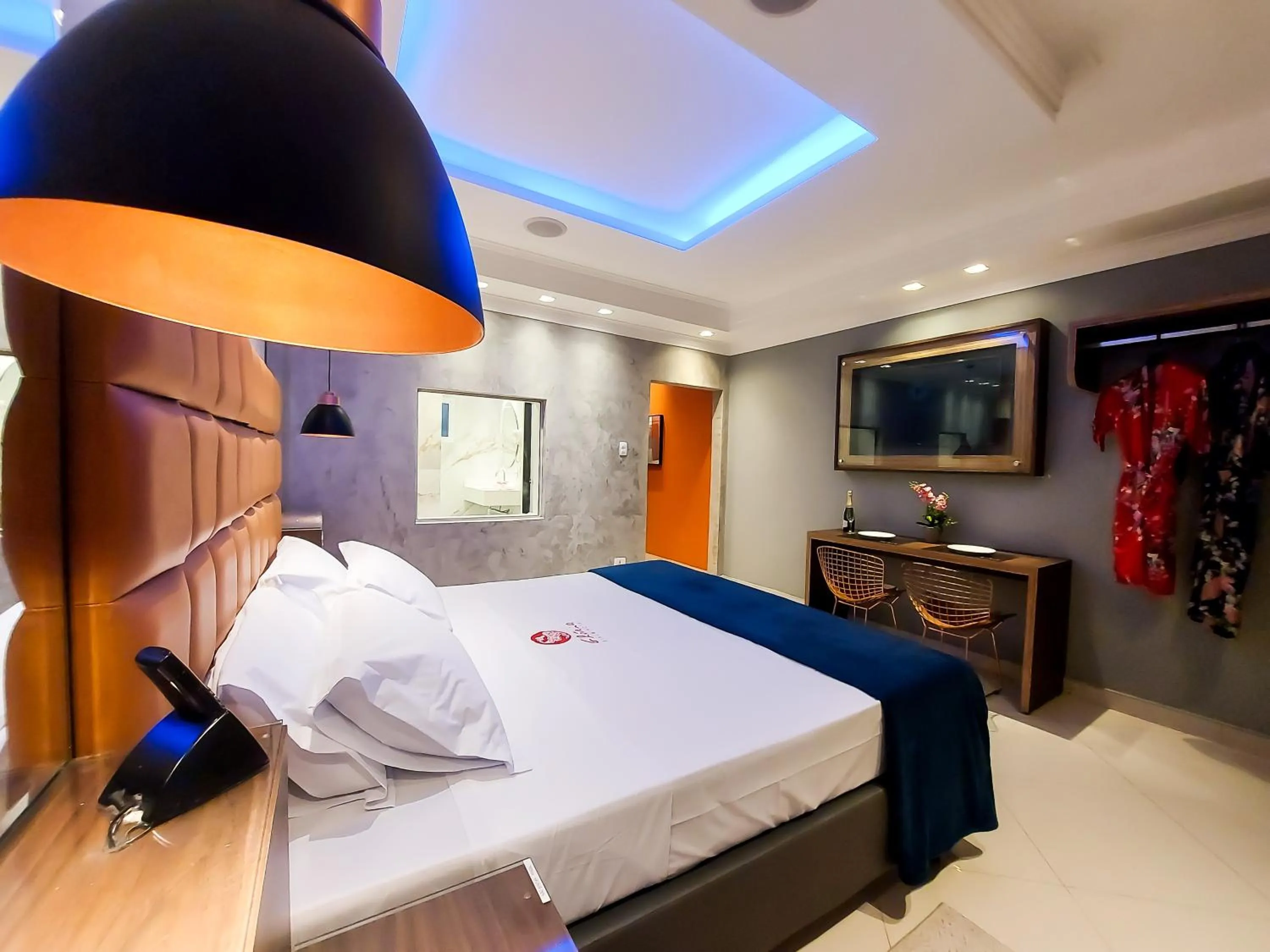 Bed in Glória Plaza Hotel (Adults Only)