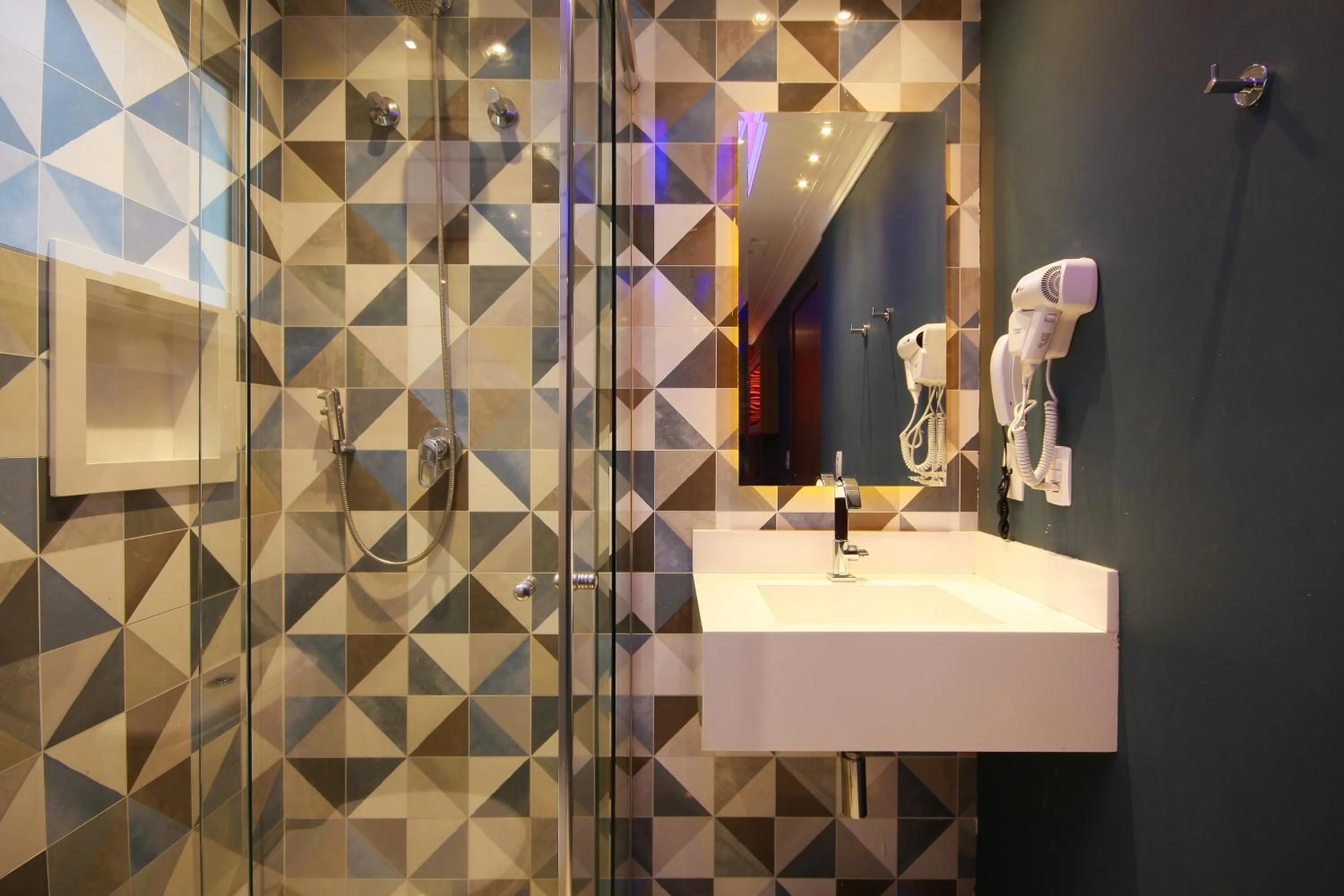 Glória Plaza Hotel (Adults Only)