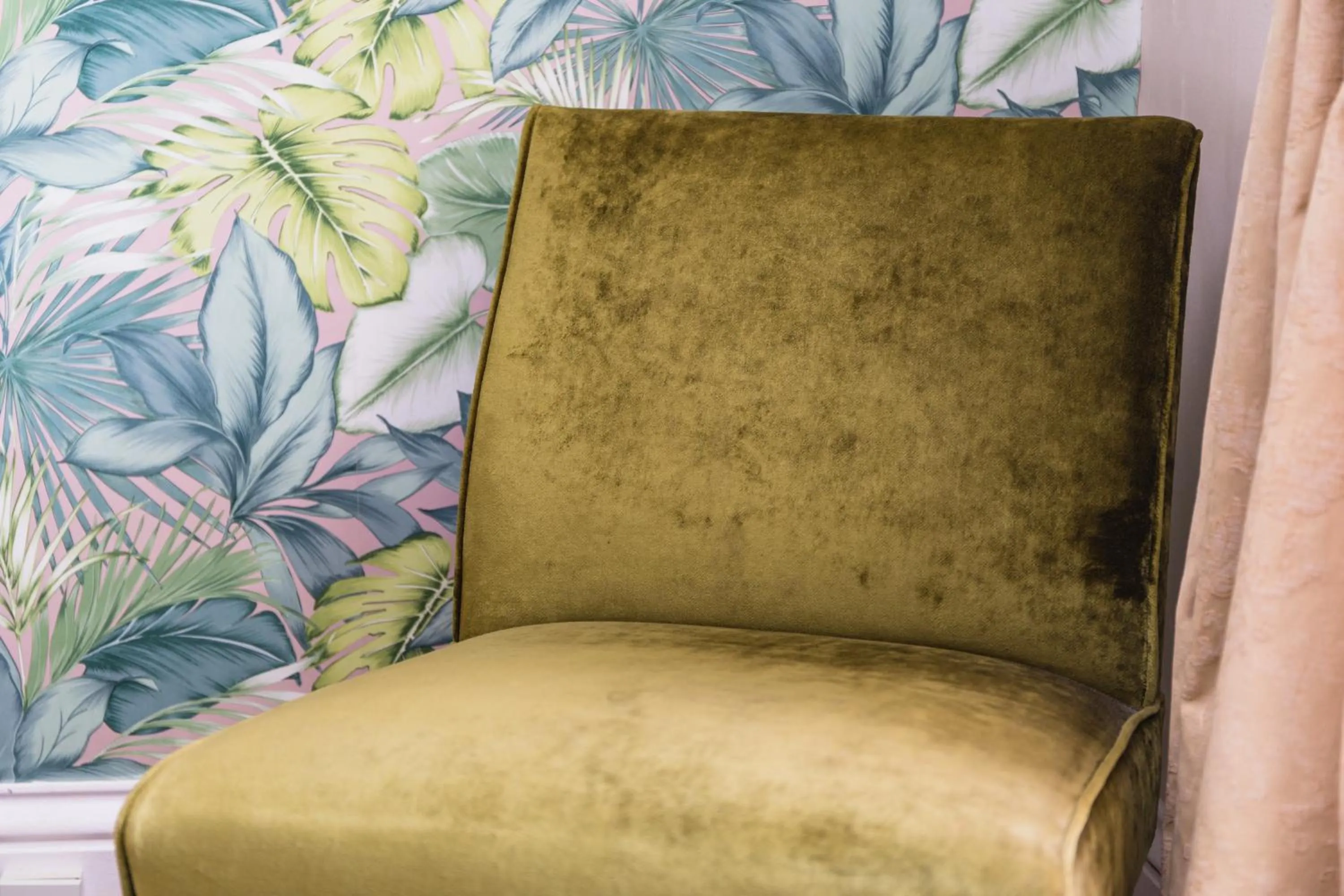 Seating area in Alston House Hotel