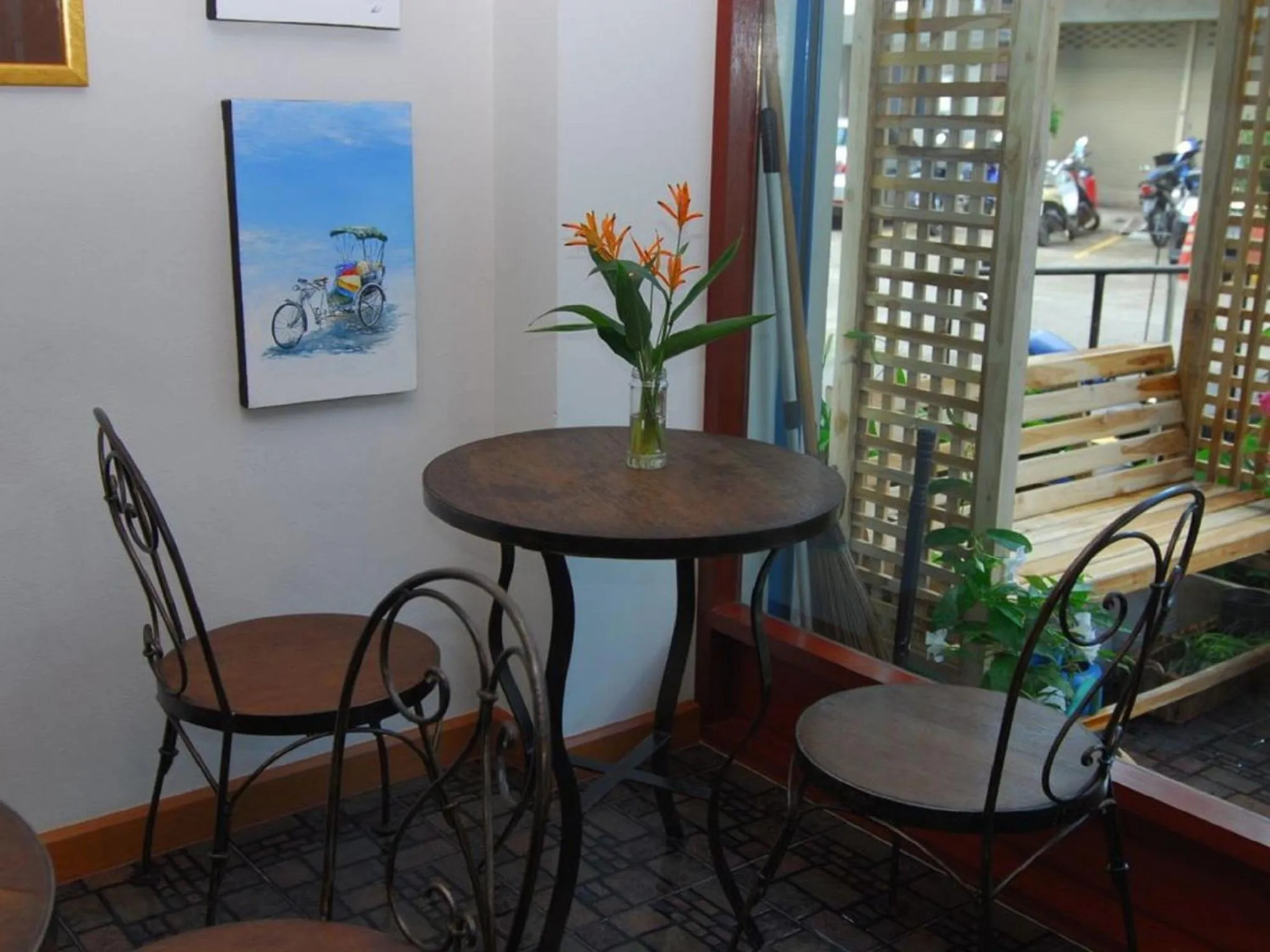 Facade/entrance in Jane's House