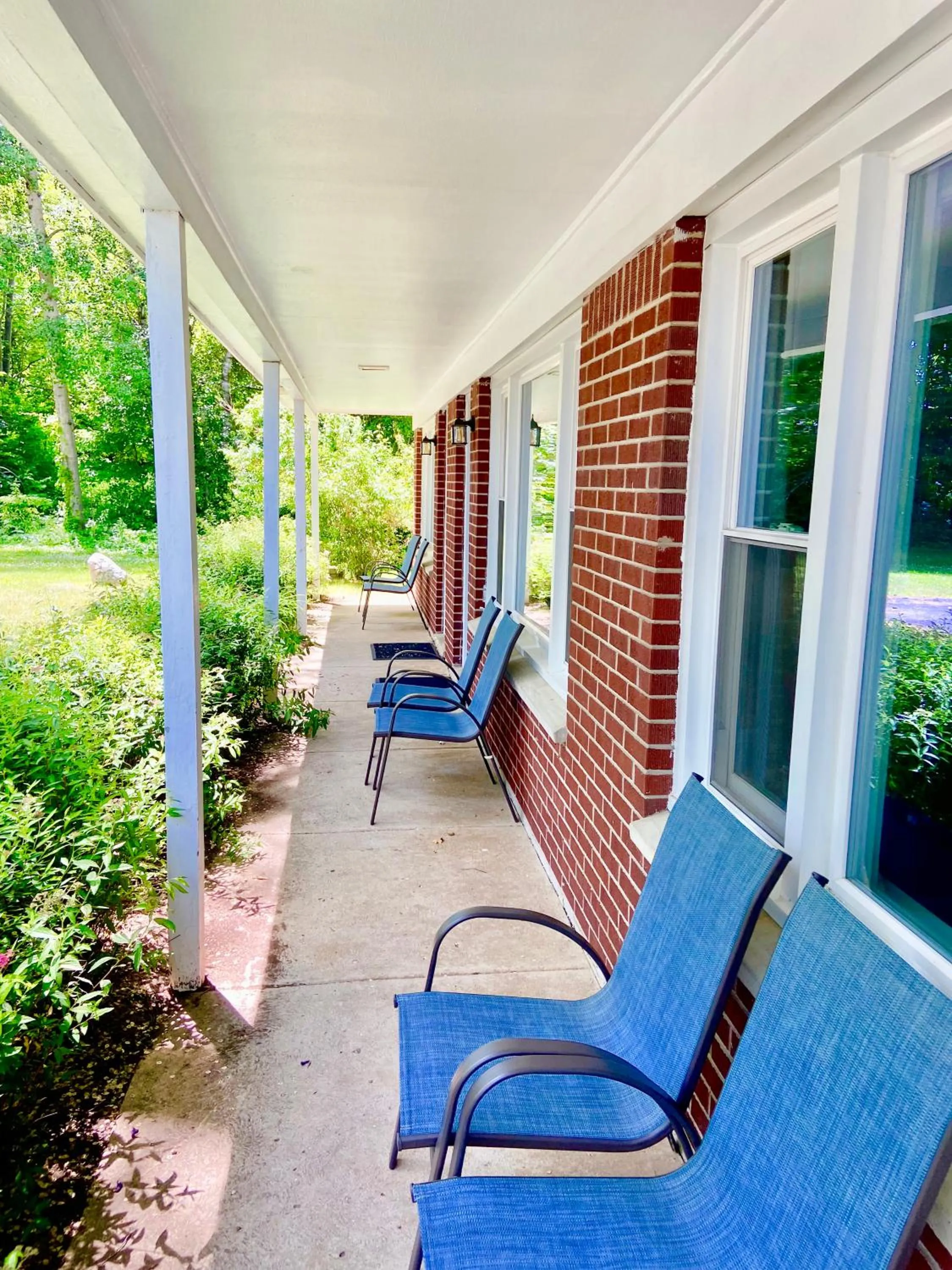Balcony/Terrace in Elk Rapids Lakeshore Inn