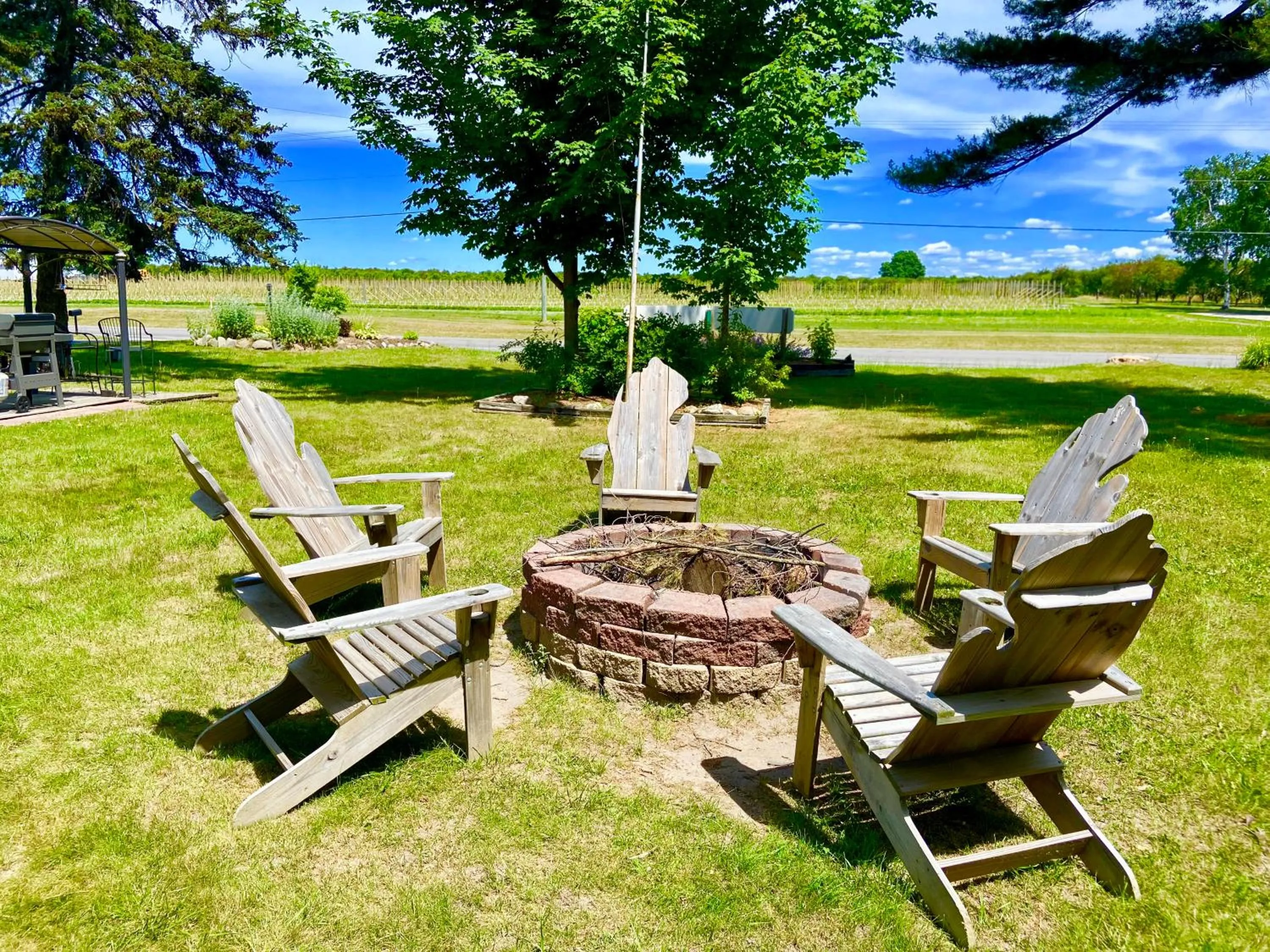 Natural landscape in Elk Rapids Lakeshore Inn