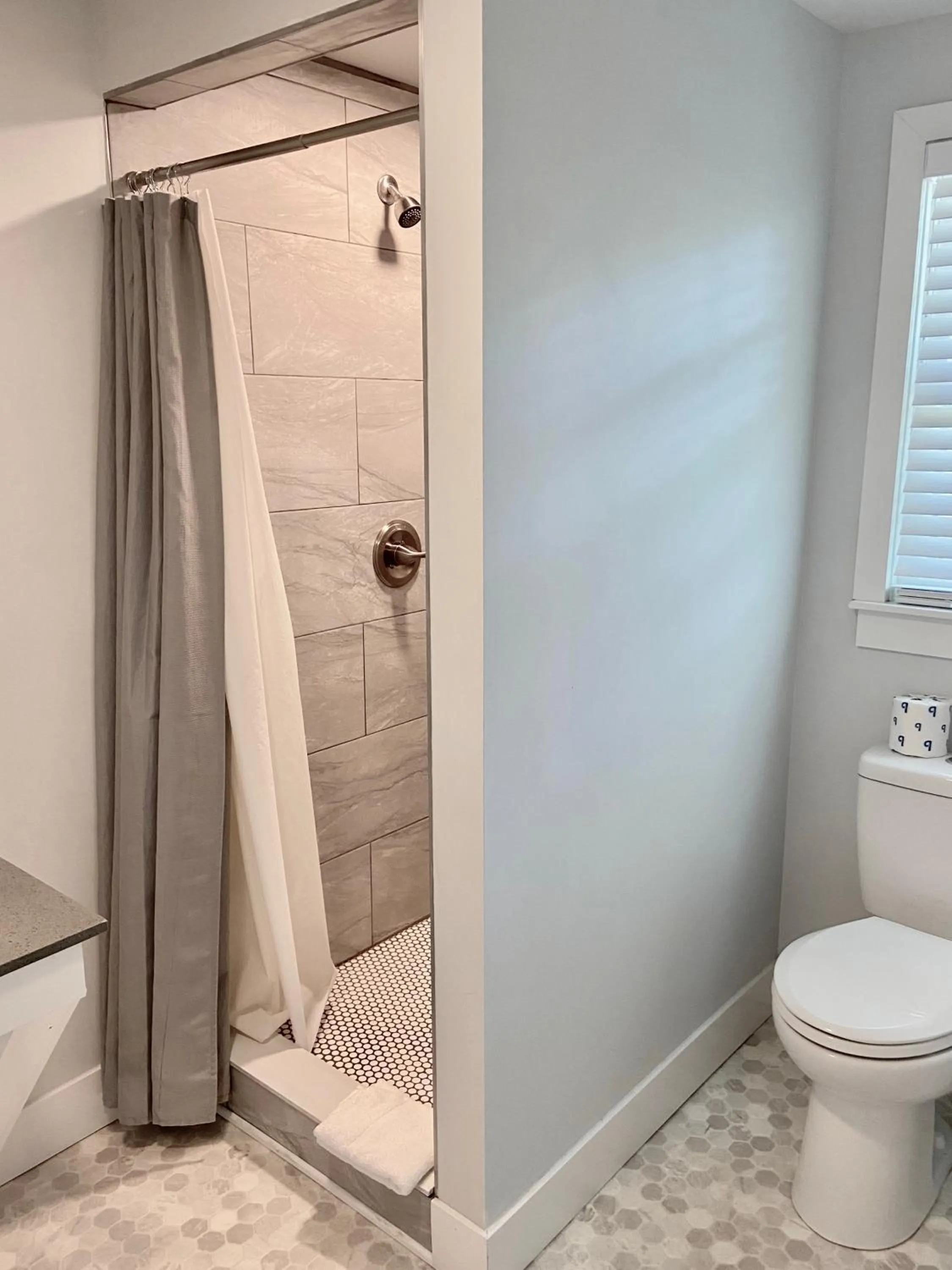 Shower in Elk Rapids Lakeshore Inn