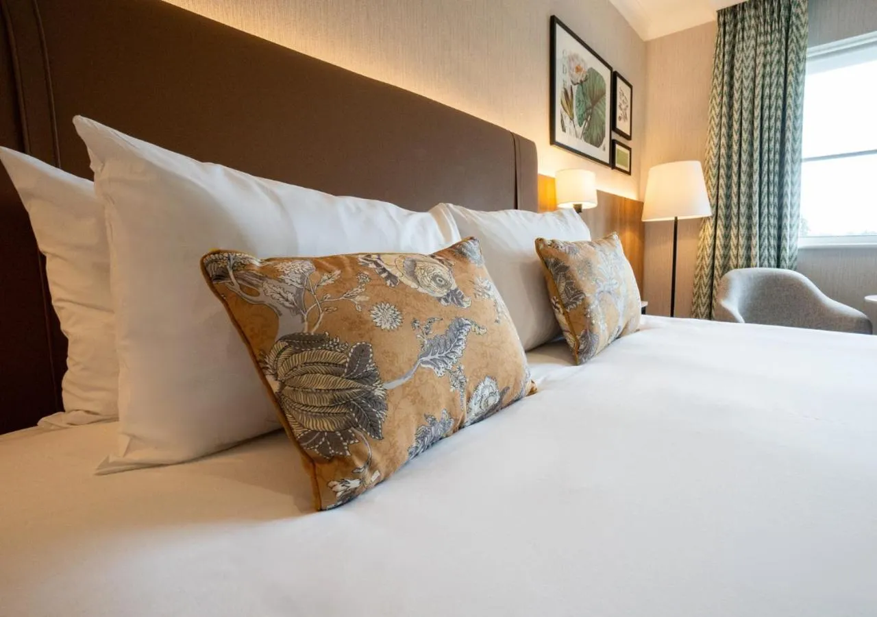 Bed in Horwood House Hotel