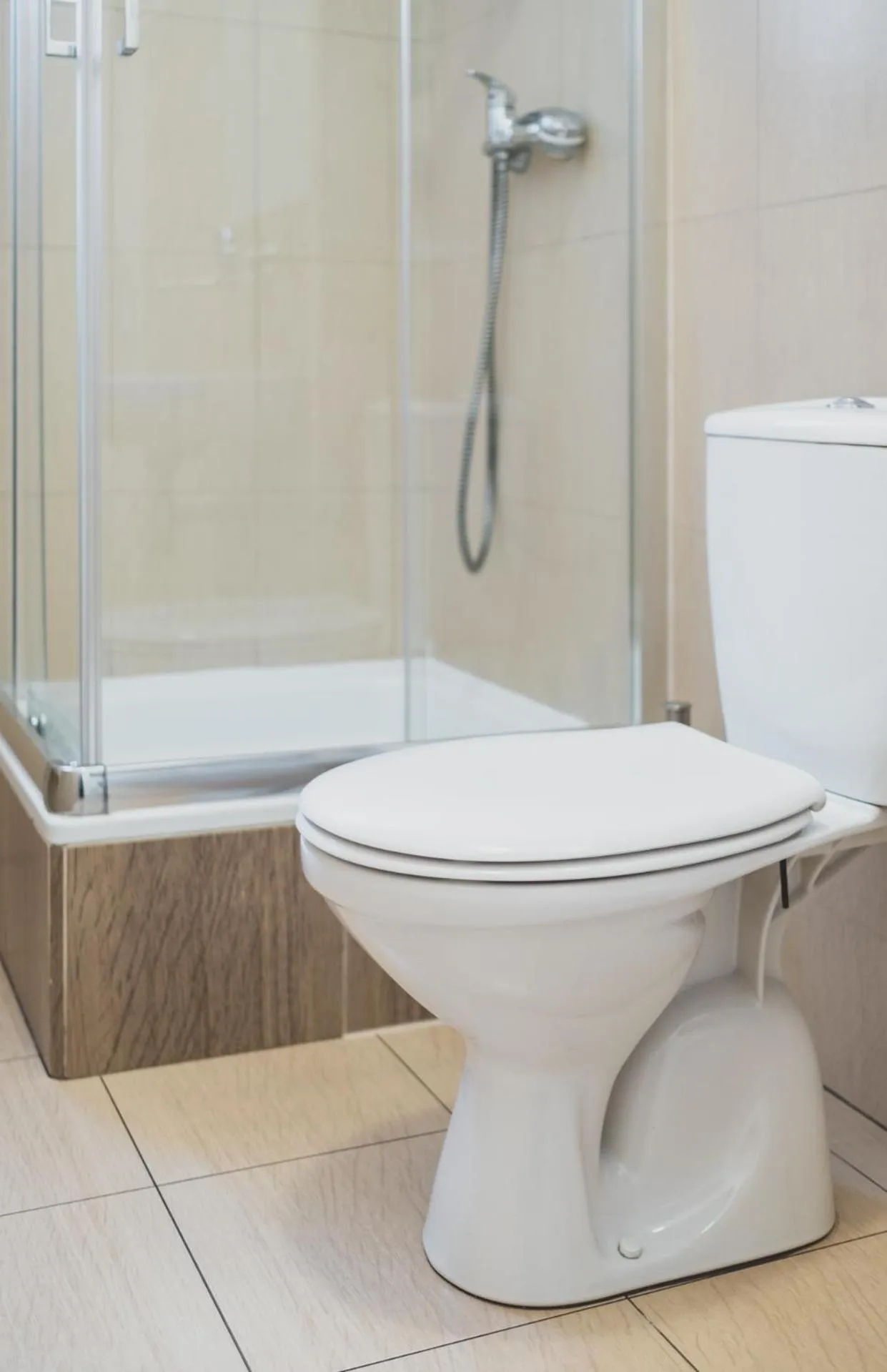 Shower in Cybulskiego Guest Rooms