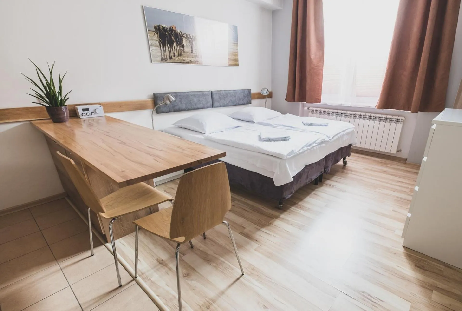 Bed in Cybulskiego Guest Rooms