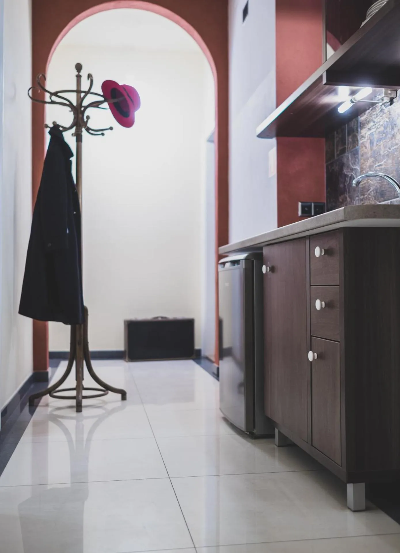 Kitchen or kitchenette in Cybulskiego Guest Rooms