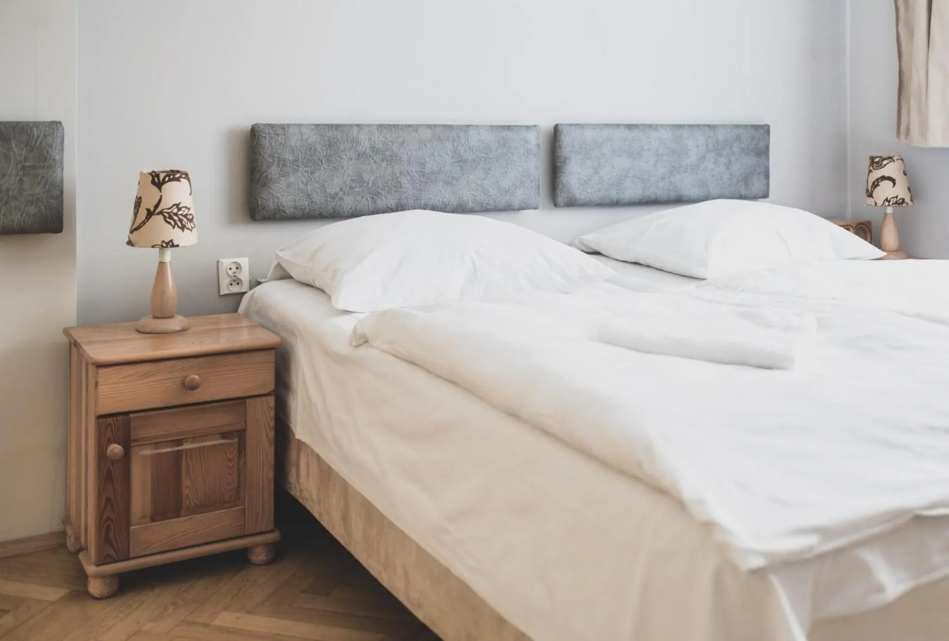 Bed in Cybulskiego Guest Rooms