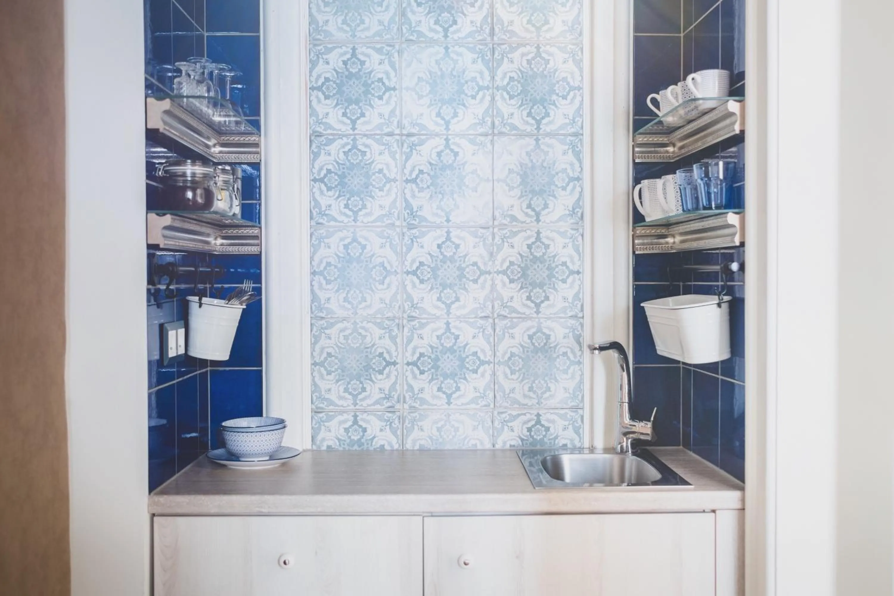 Coffee/tea facilities in Cybulskiego Guest Rooms