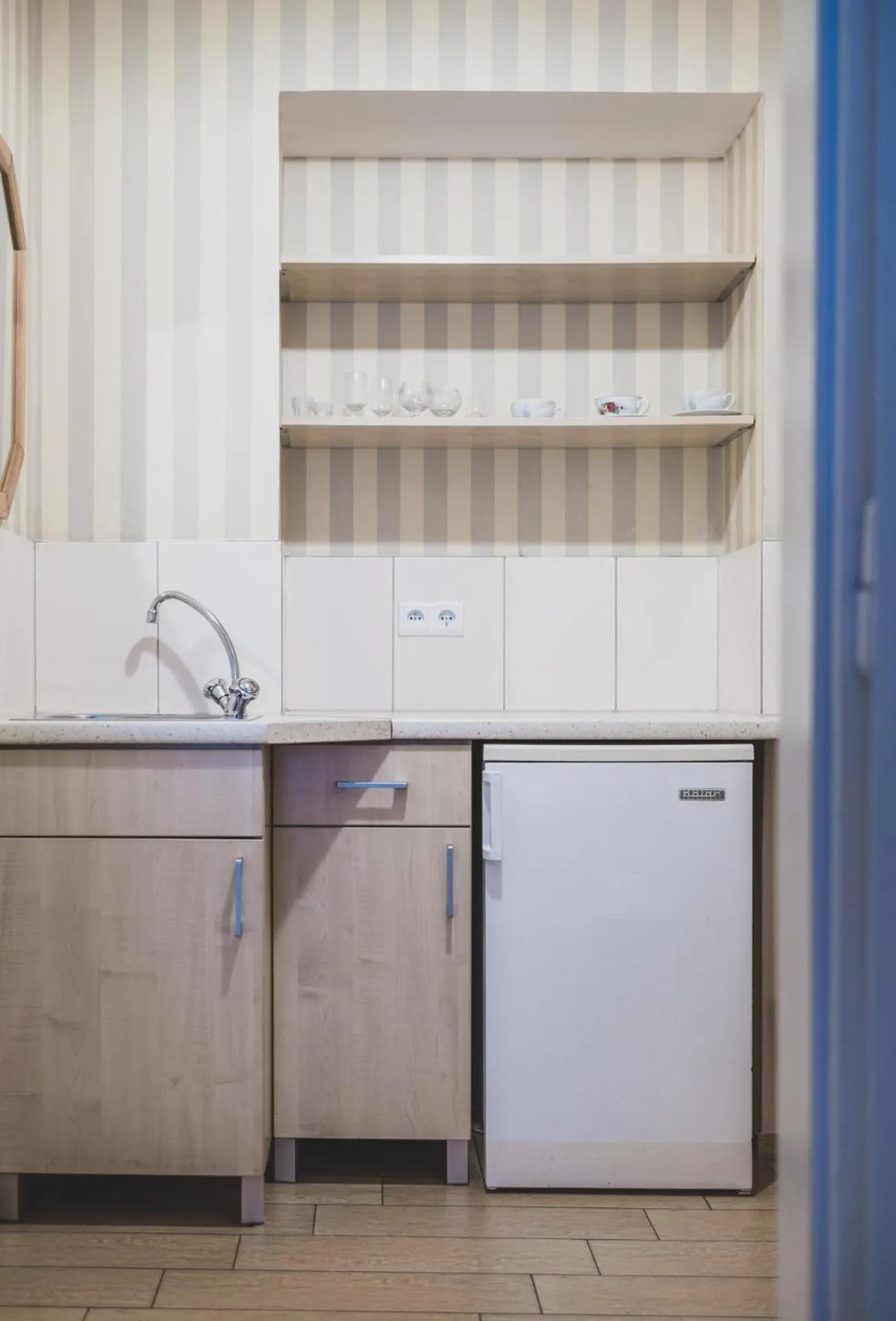 Kitchen or kitchenette in Cybulskiego Guest Rooms