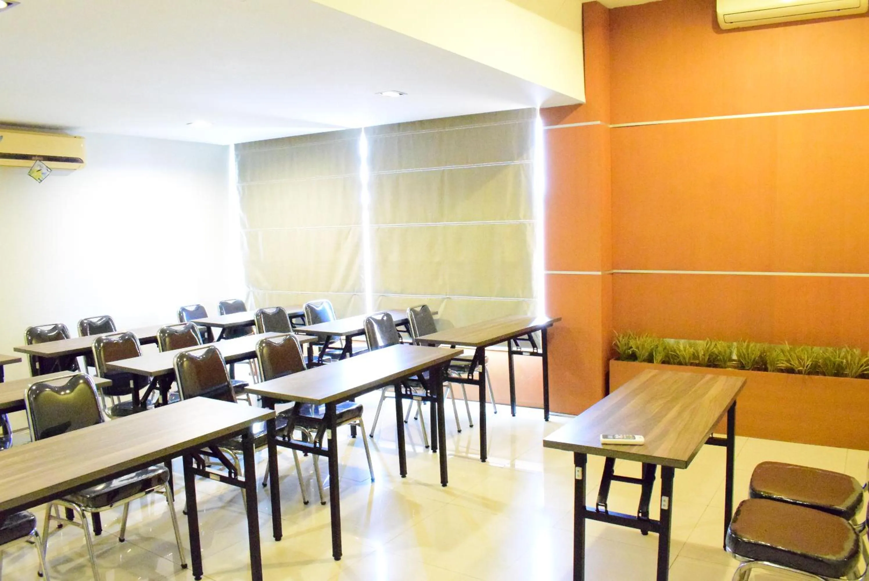 Area and facilities, Restaurant/Places to Eat in Surya Boutique Hotel Powered by Archipelago