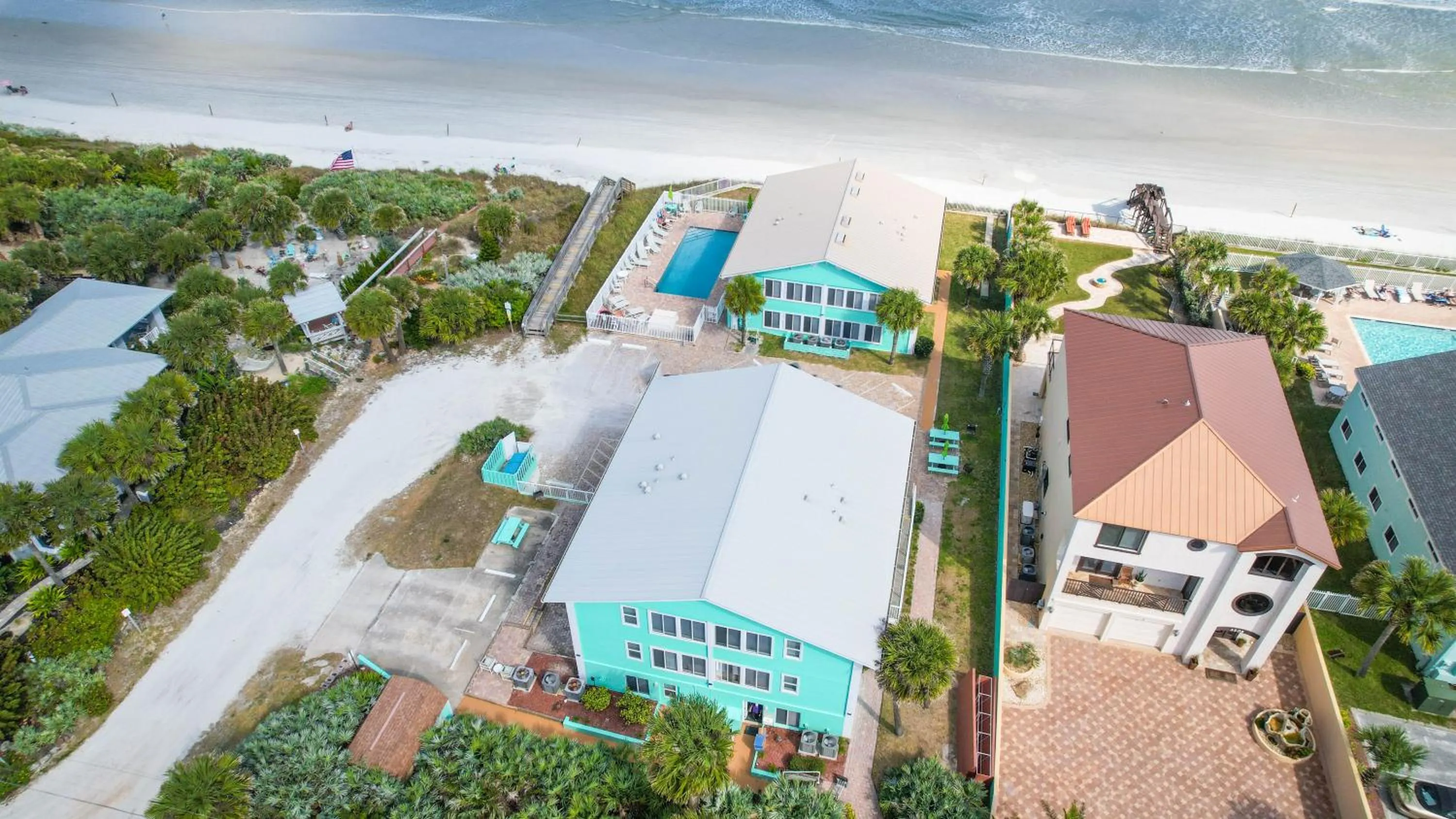 Property building in Ocean Beach Club