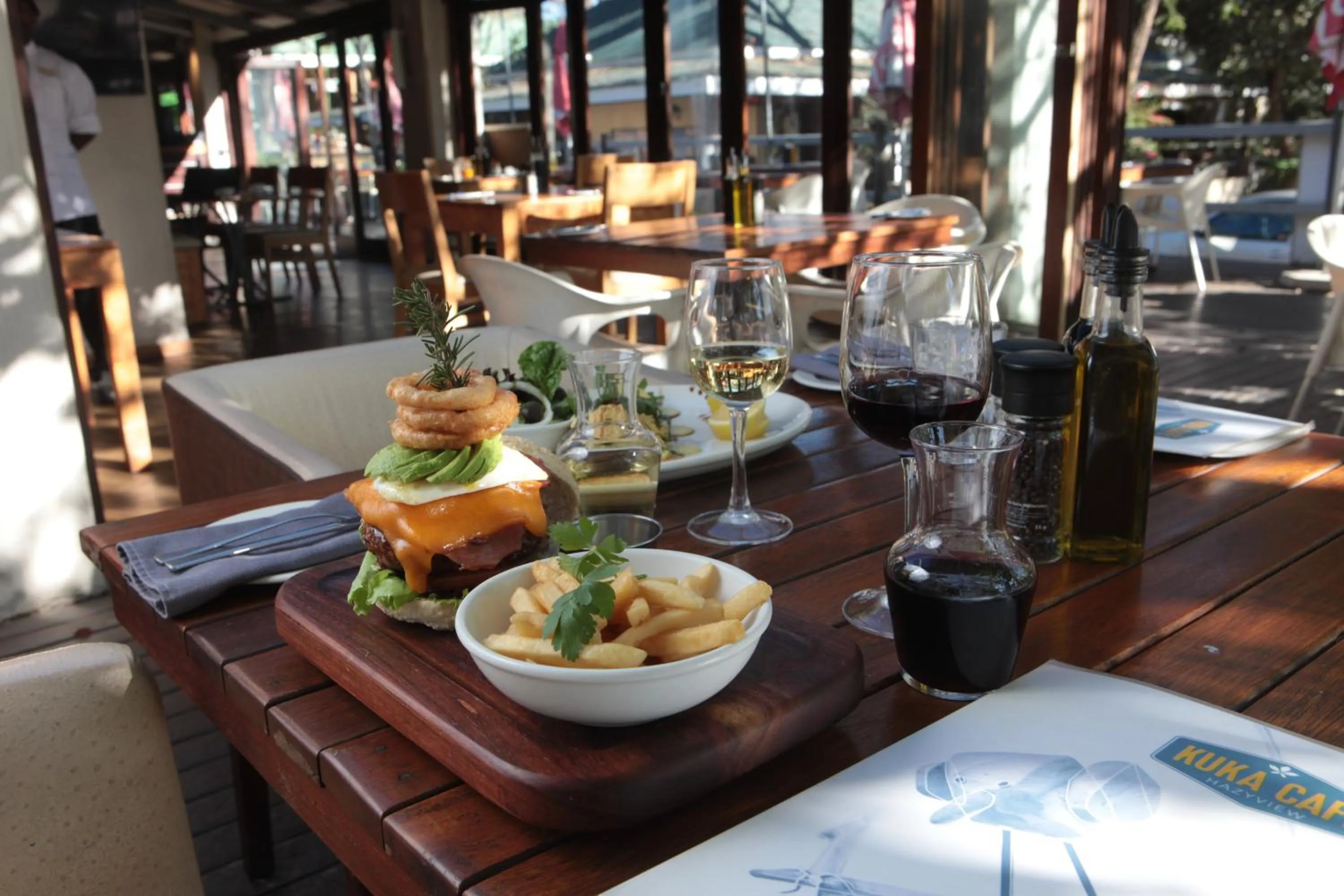 Restaurant/places to eat in Perry's Bridge Hollow Boutique Hotel