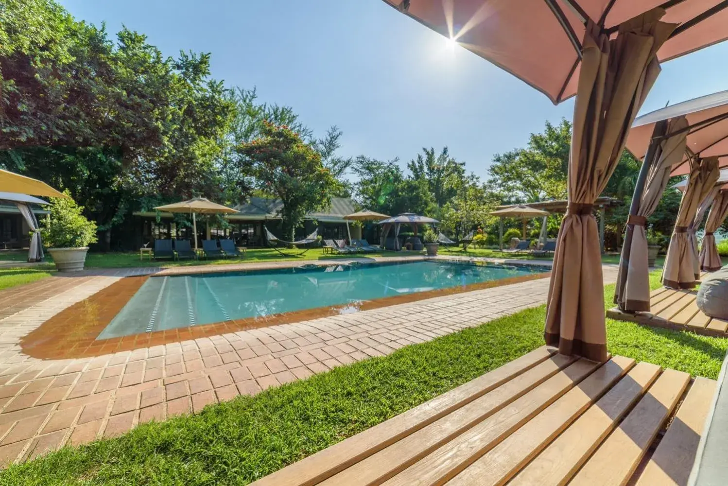 Swimming pool in Perry's Bridge Hollow Boutique Hotel Swimming pool in Perry's Bridge Hollow Boutique Hotel