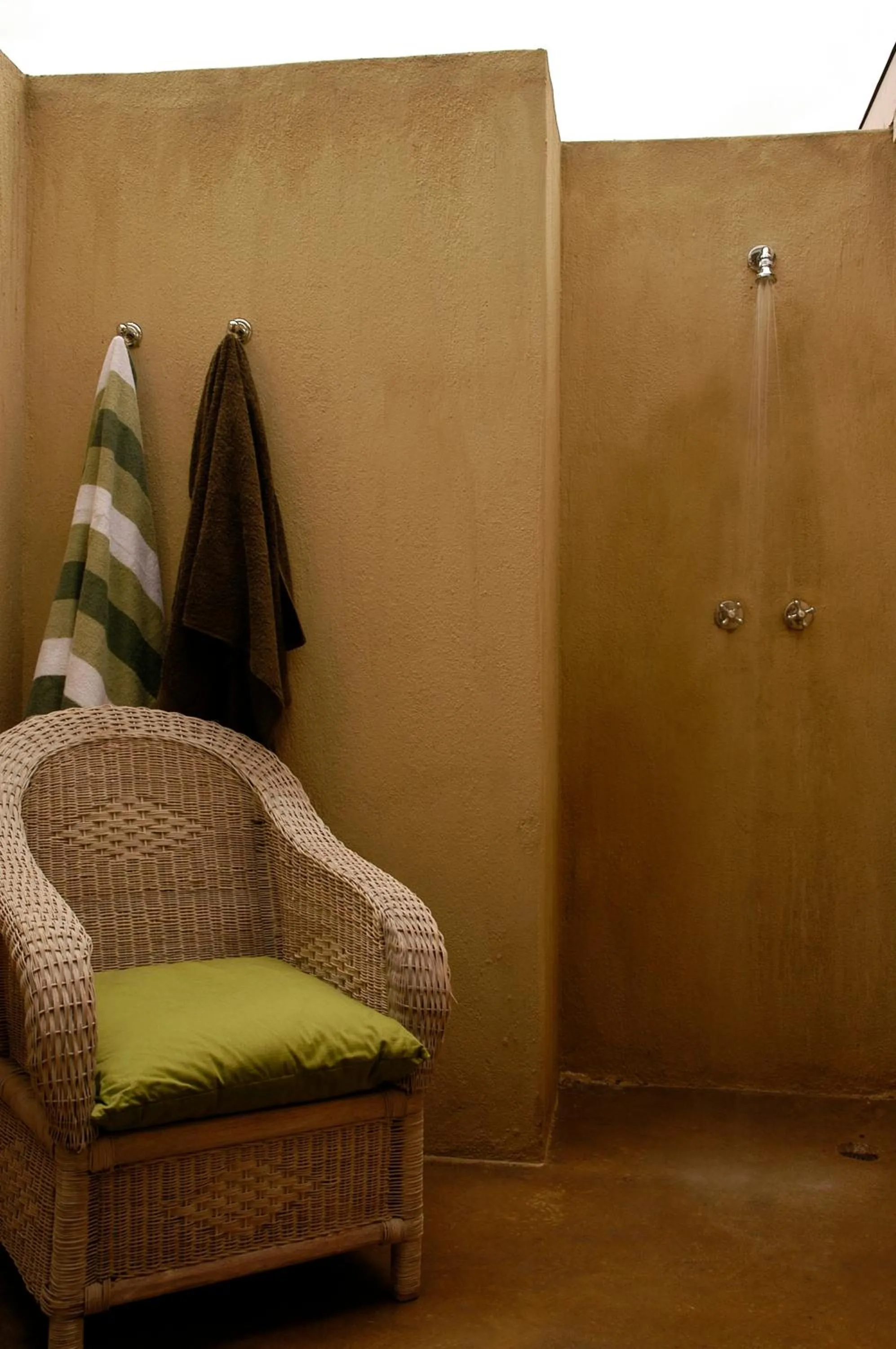 Shower in Perry's Bridge Hollow Boutique Hotel