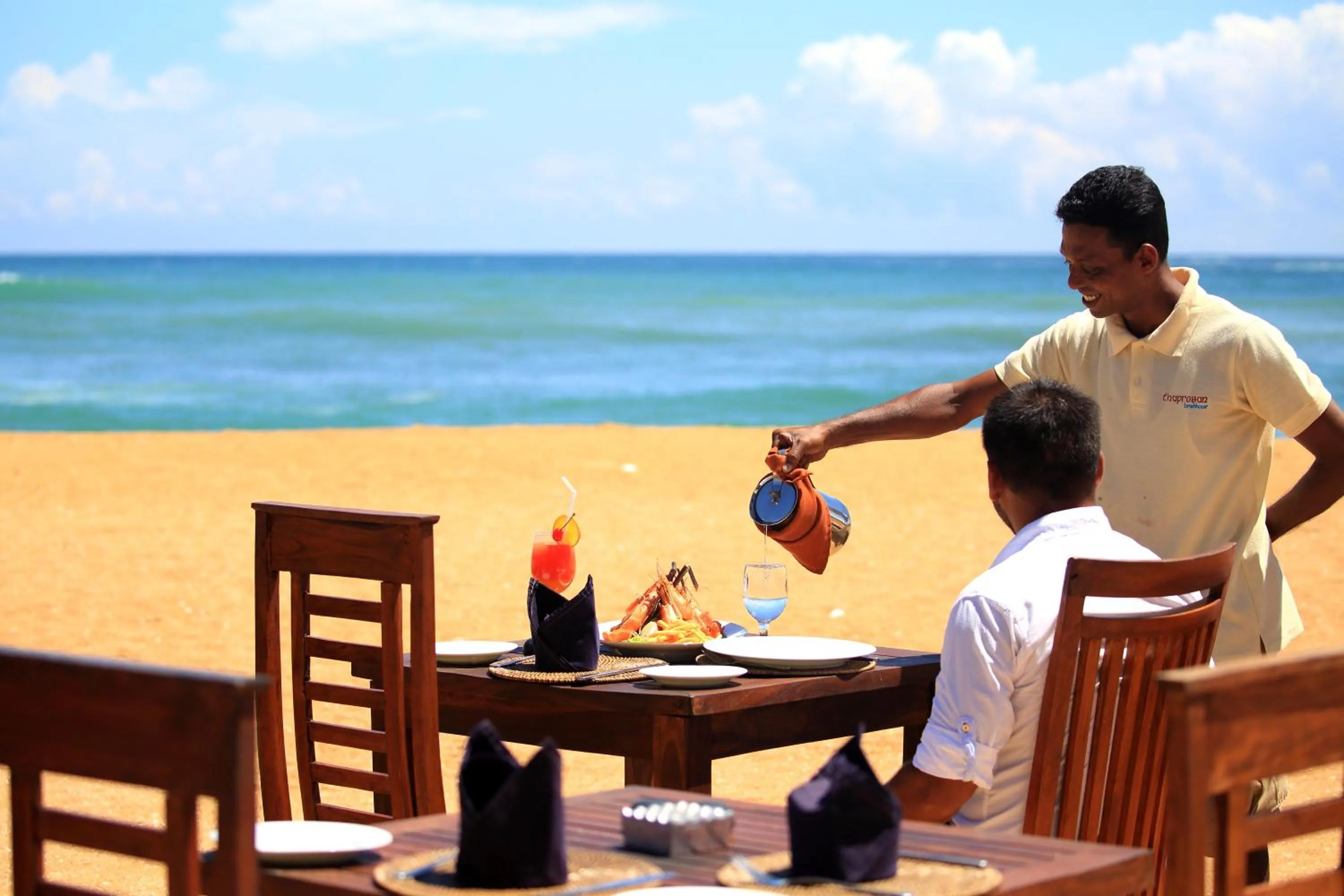 Dining area in Thaproban Beach House