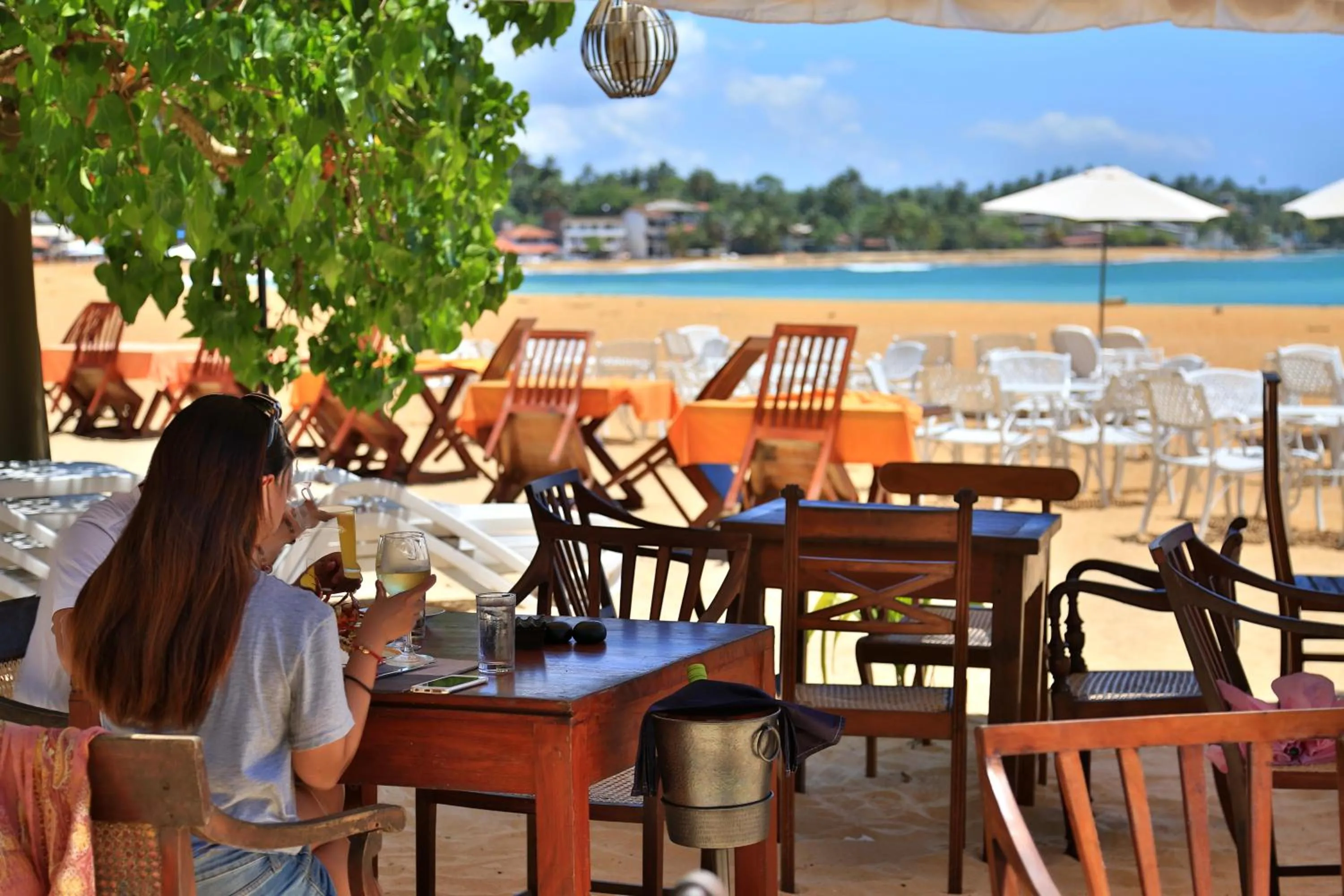 Restaurant/places to eat in Thaproban Beach House