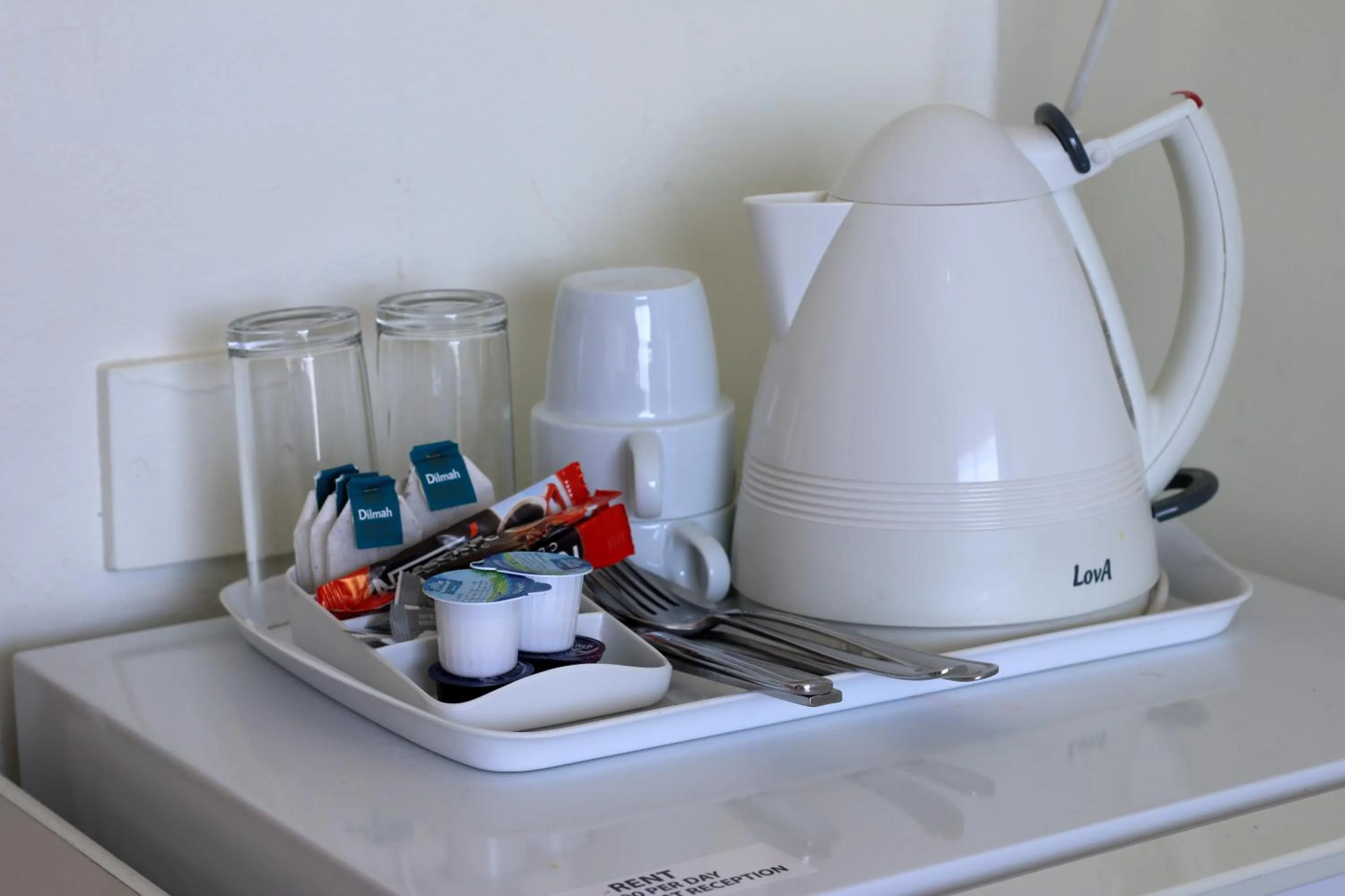 Coffee/tea facilities in King's Hotel