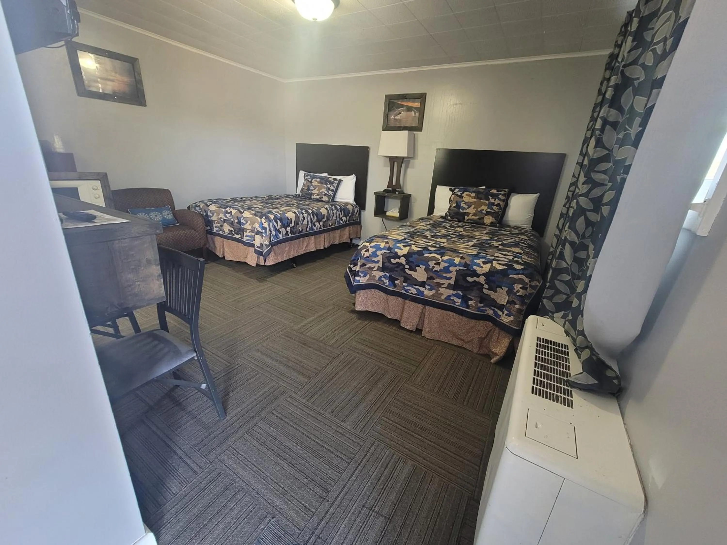 Bed in Fiesta City Motel