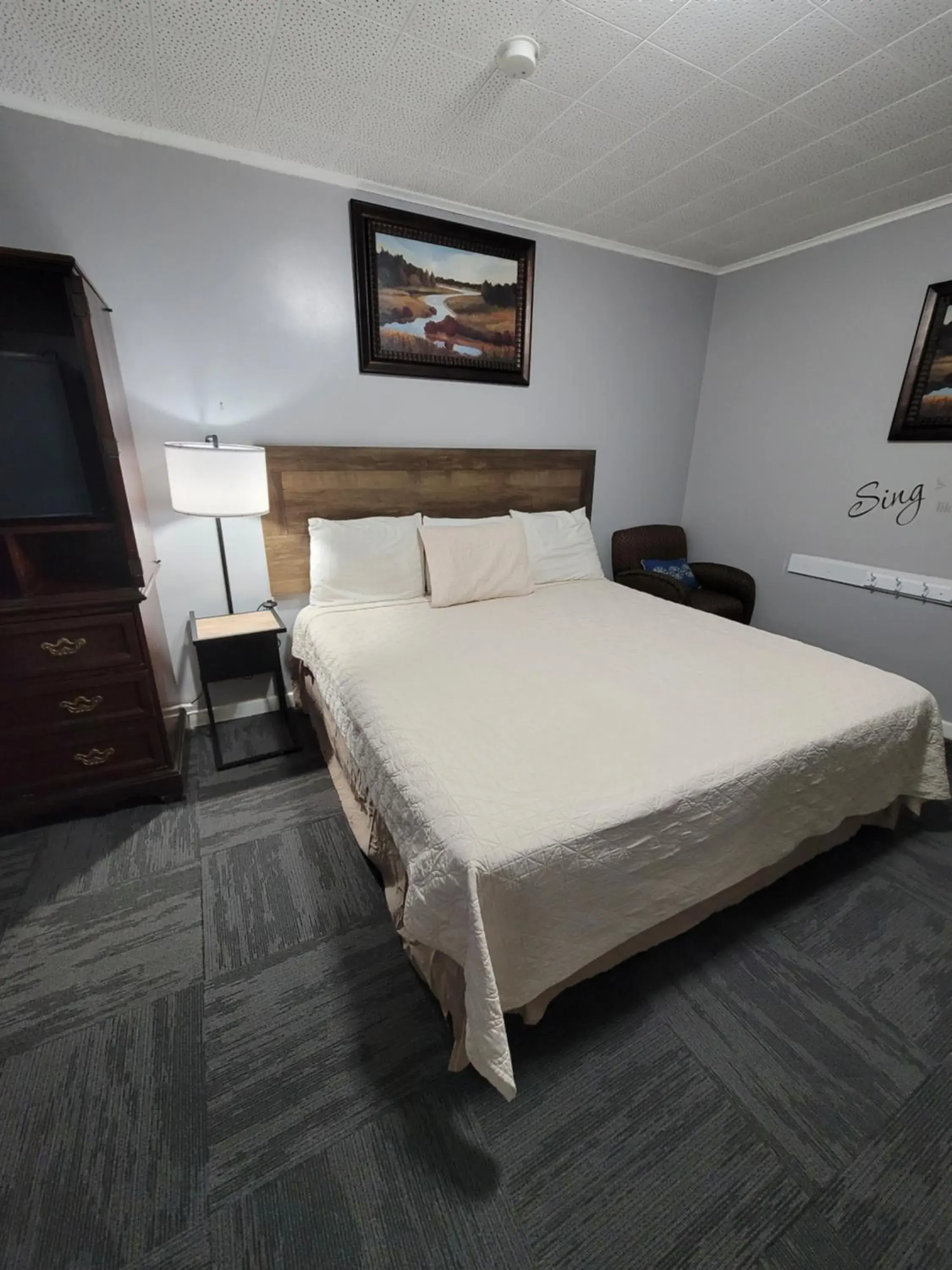 Deluxe King Studio in Fiesta City Motel Deluxe King Studio in Fiesta City Motel