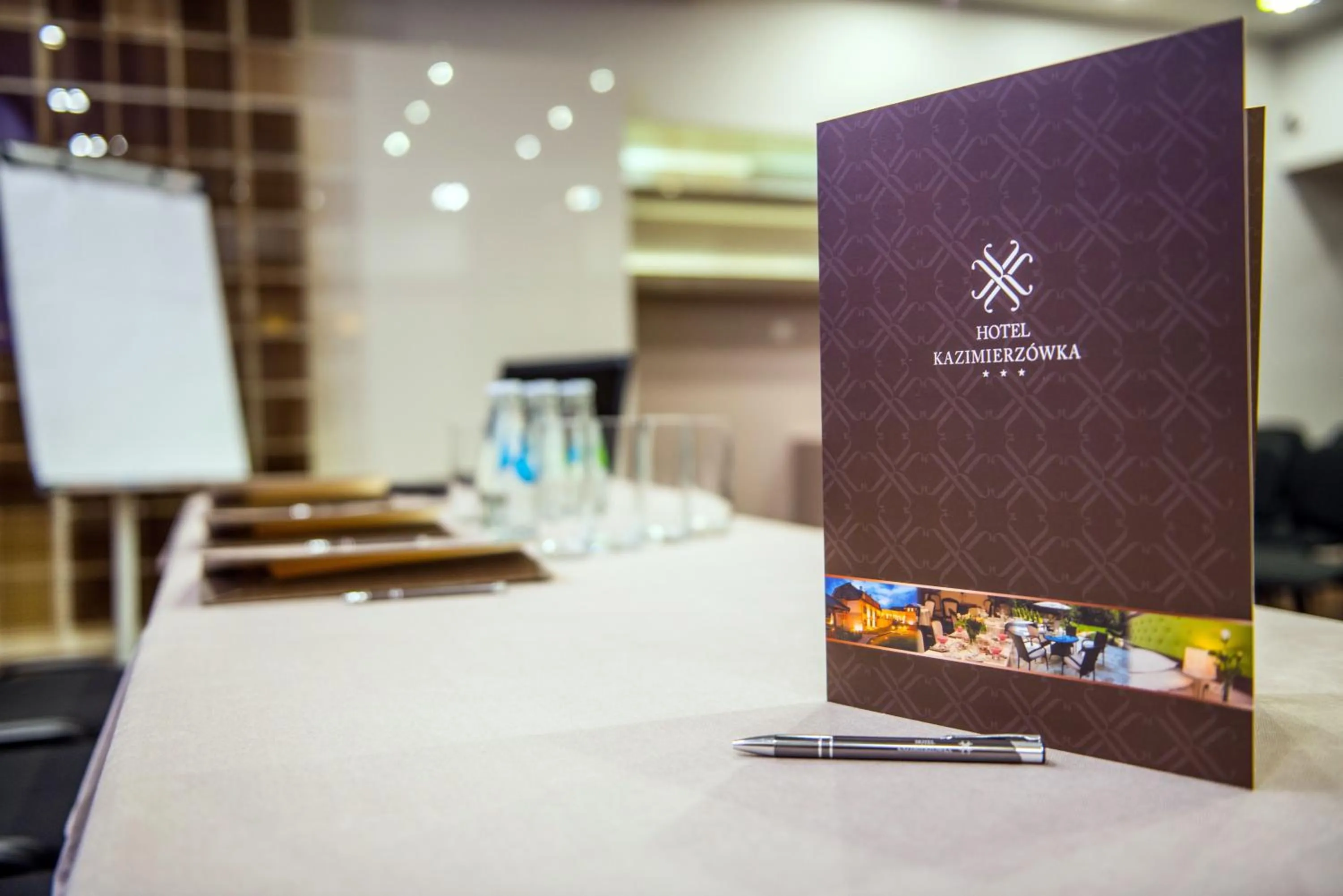 Property logo or sign in Hotel Kazimierzówka