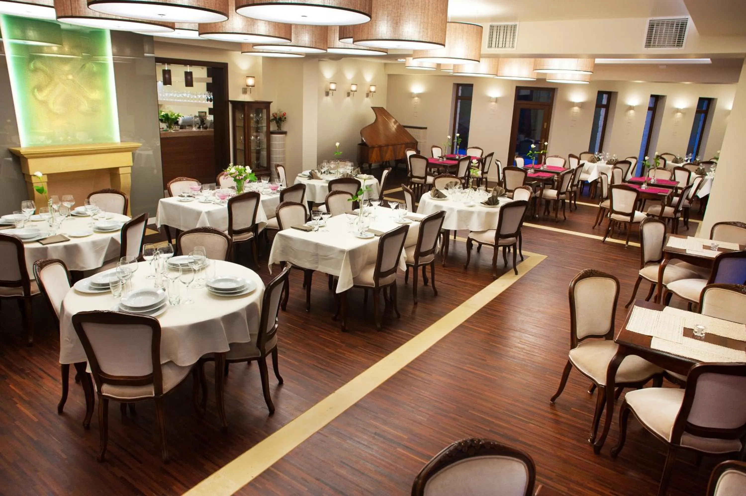 Restaurant/places to eat in Hotel Kazimierzówka