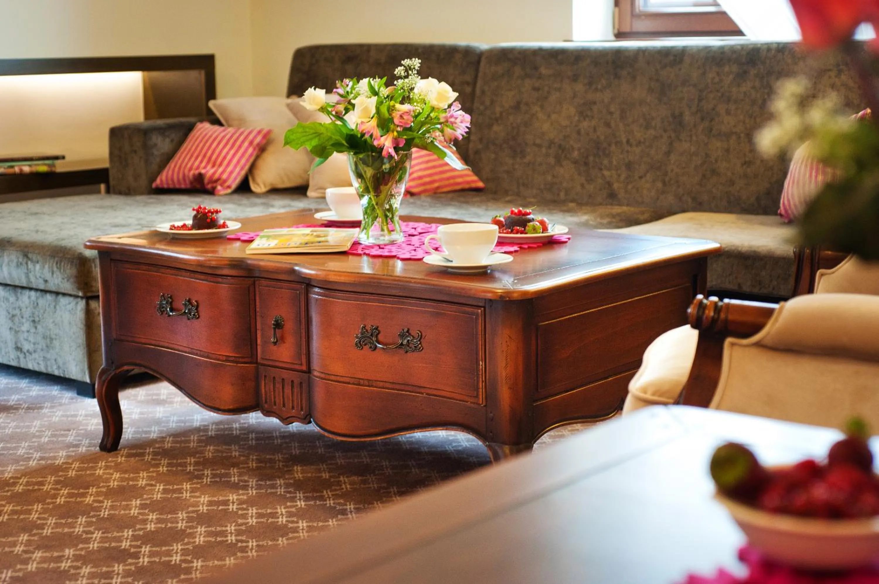 Seating area in Hotel Kazimierzówka