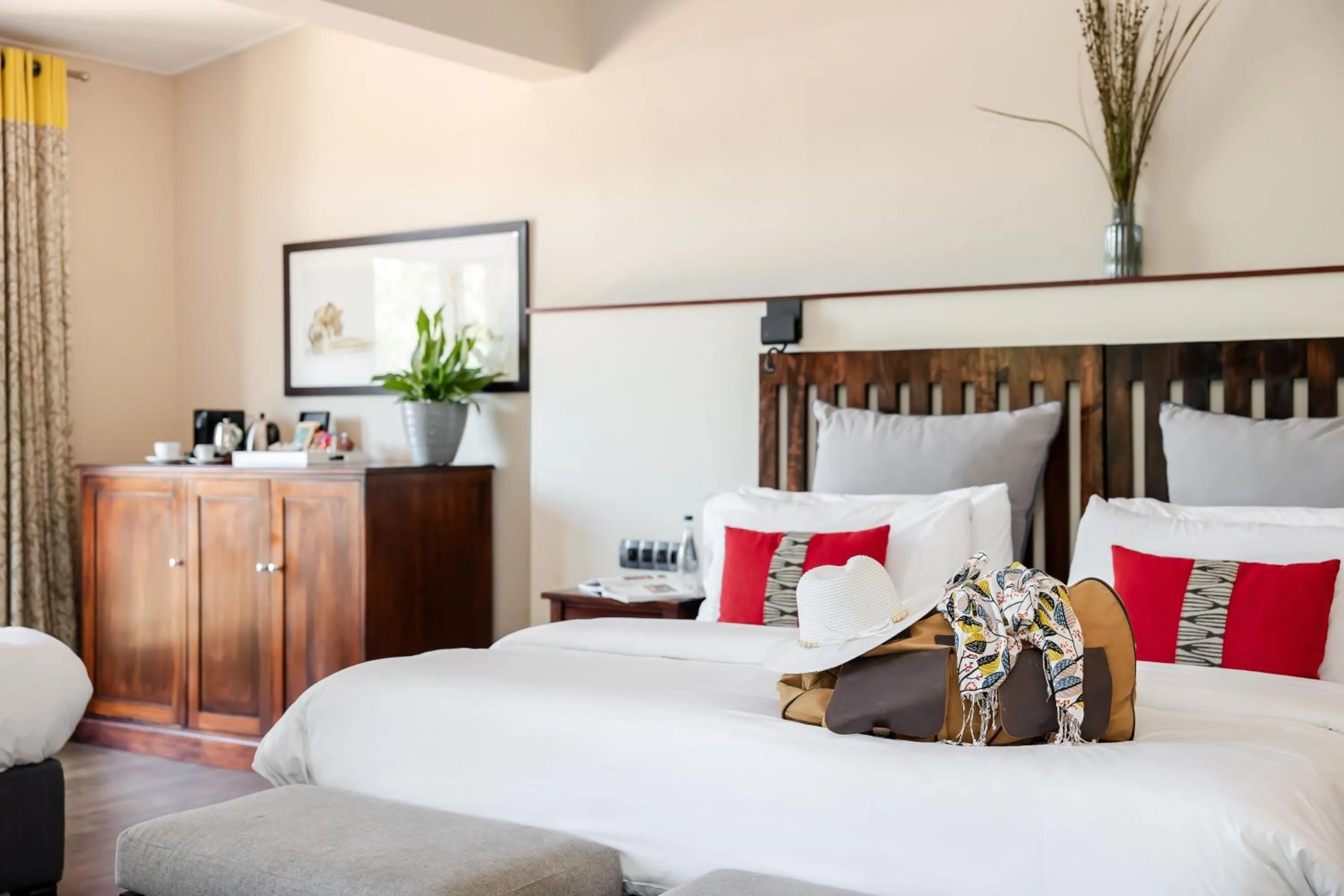 Bed in Casterbridge Hollow Boutique Hotel