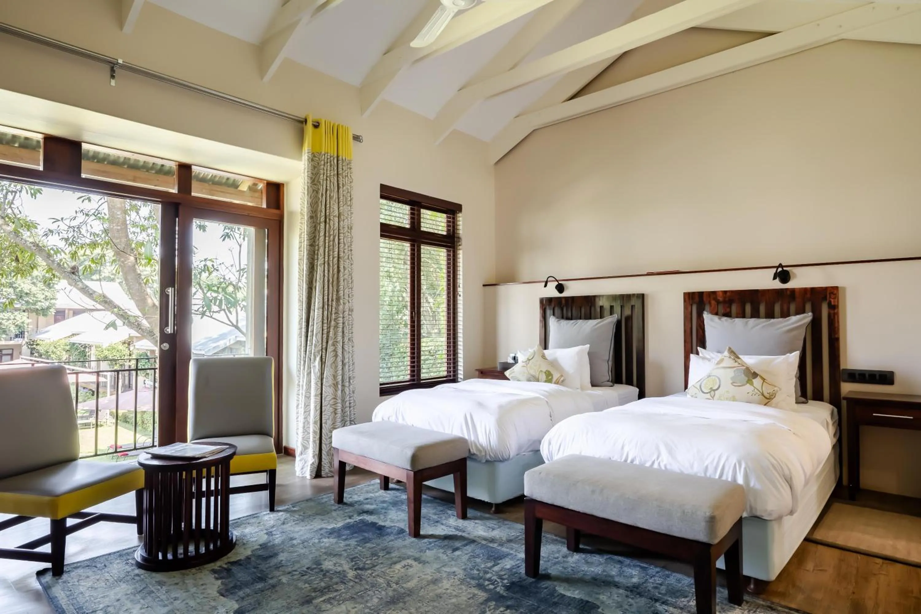 Restaurant/places to eat, Bed in Casterbridge Hollow Boutique Hotel