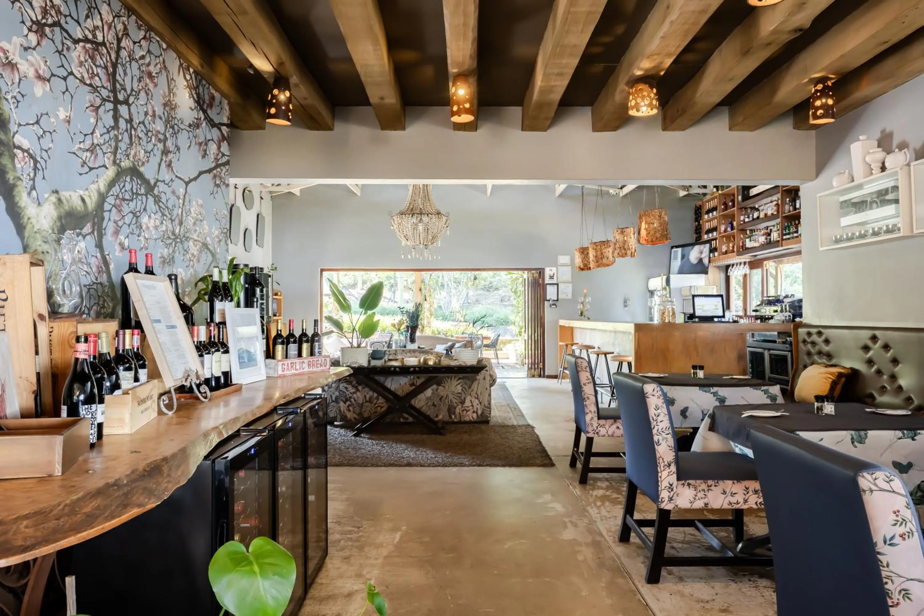 Restaurant/places to eat in Casterbridge Hollow Boutique Hotel