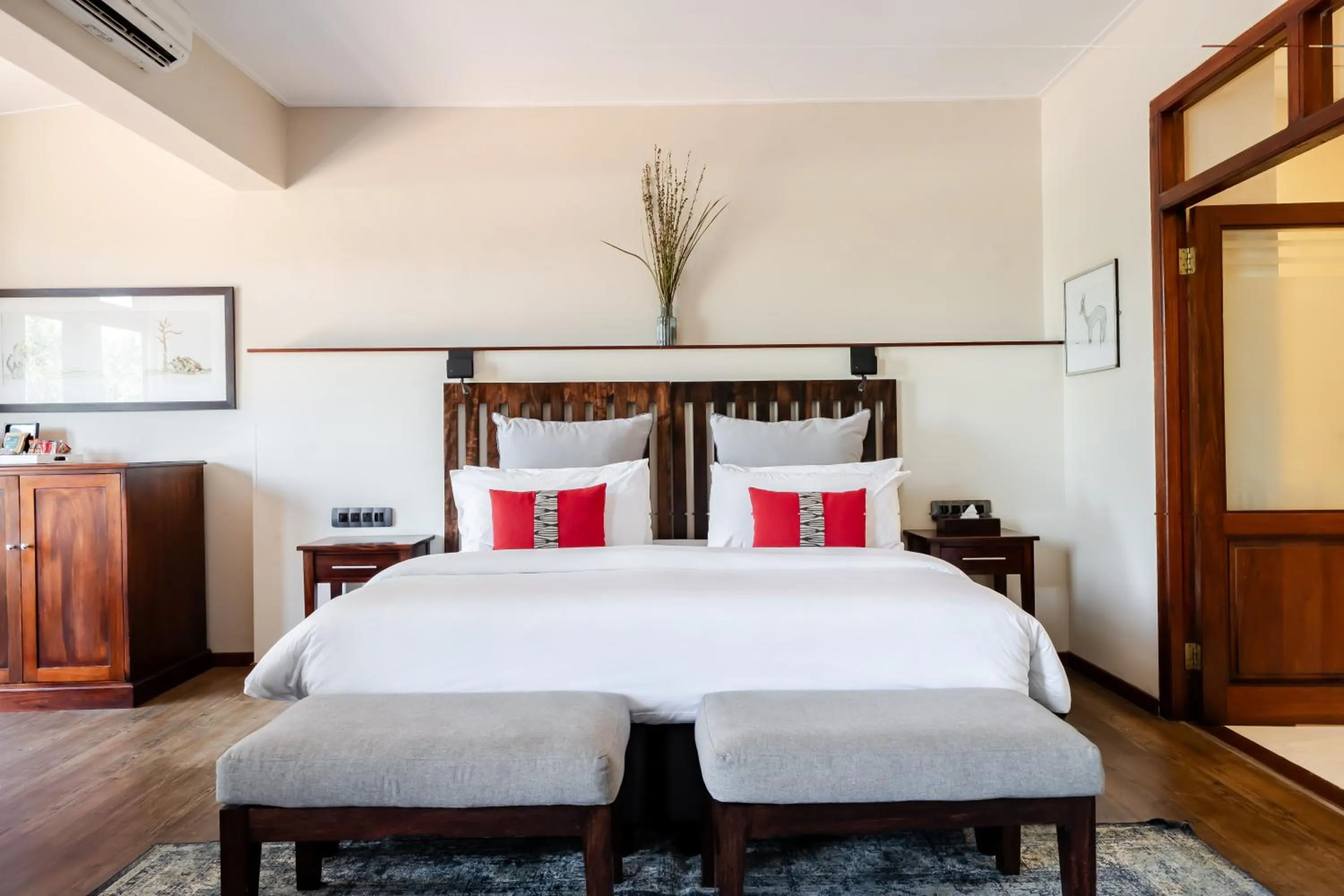 Bed in Casterbridge Hollow Boutique Hotel