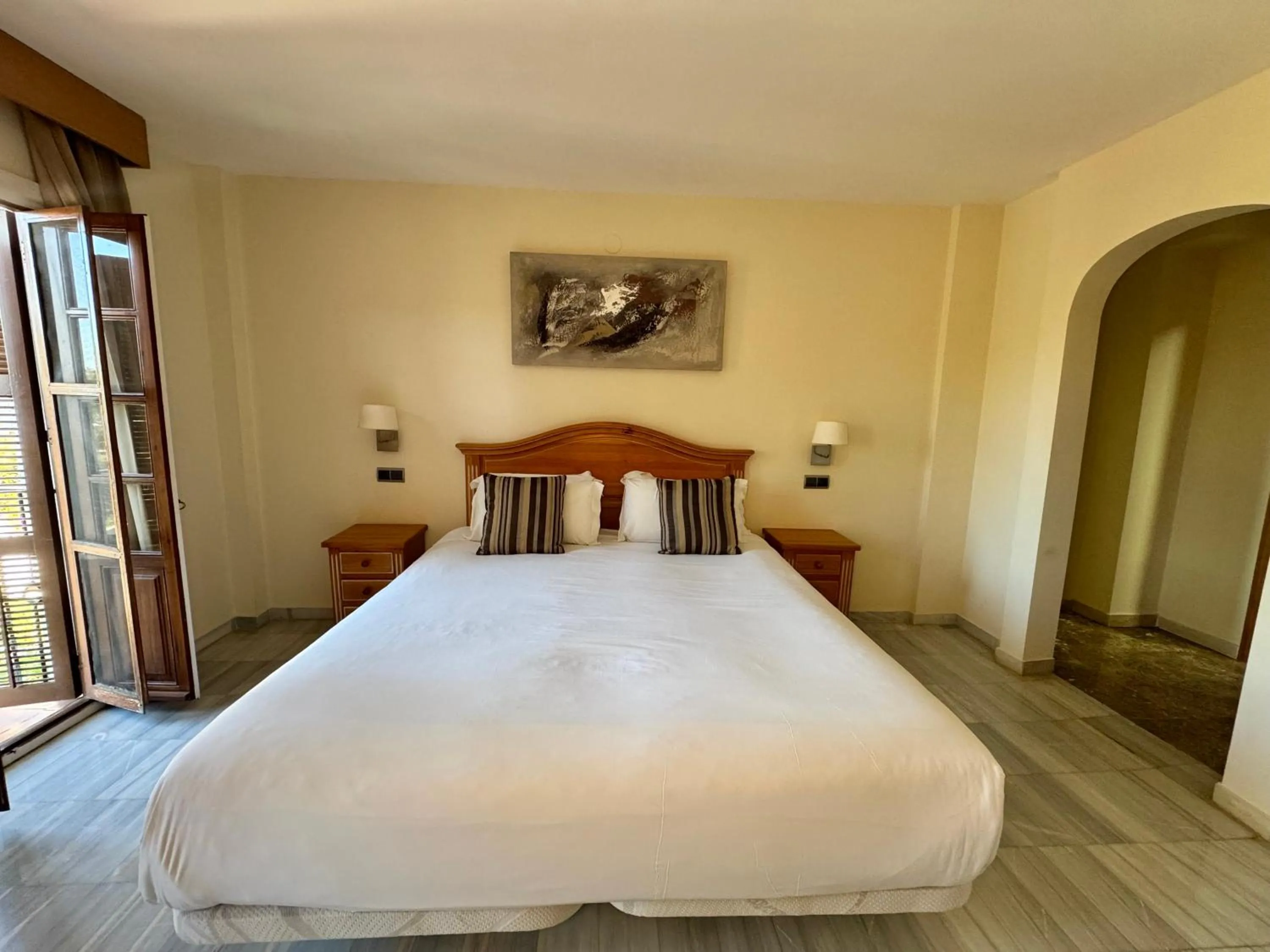 Bedroom, Bed in Macdonald Villacana Resort