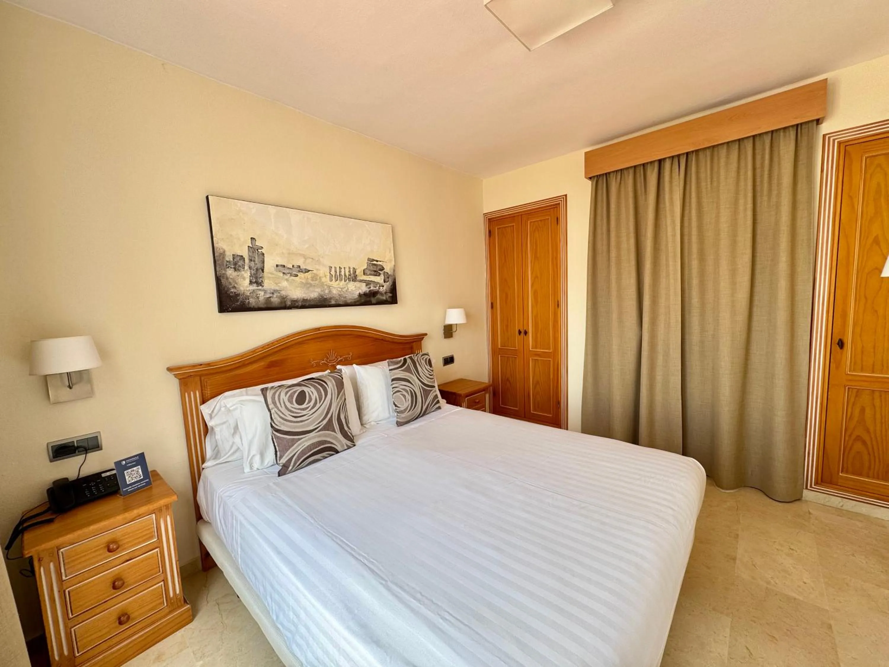 Bedroom, Bed in Macdonald Villacana Resort