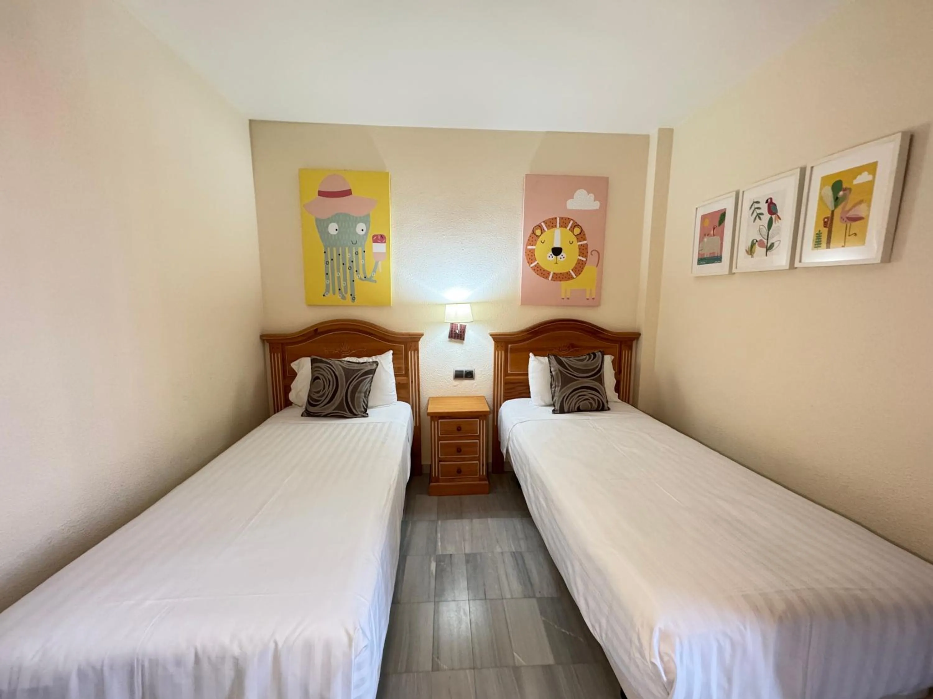 Bedroom, Bed in Macdonald Villacana Resort