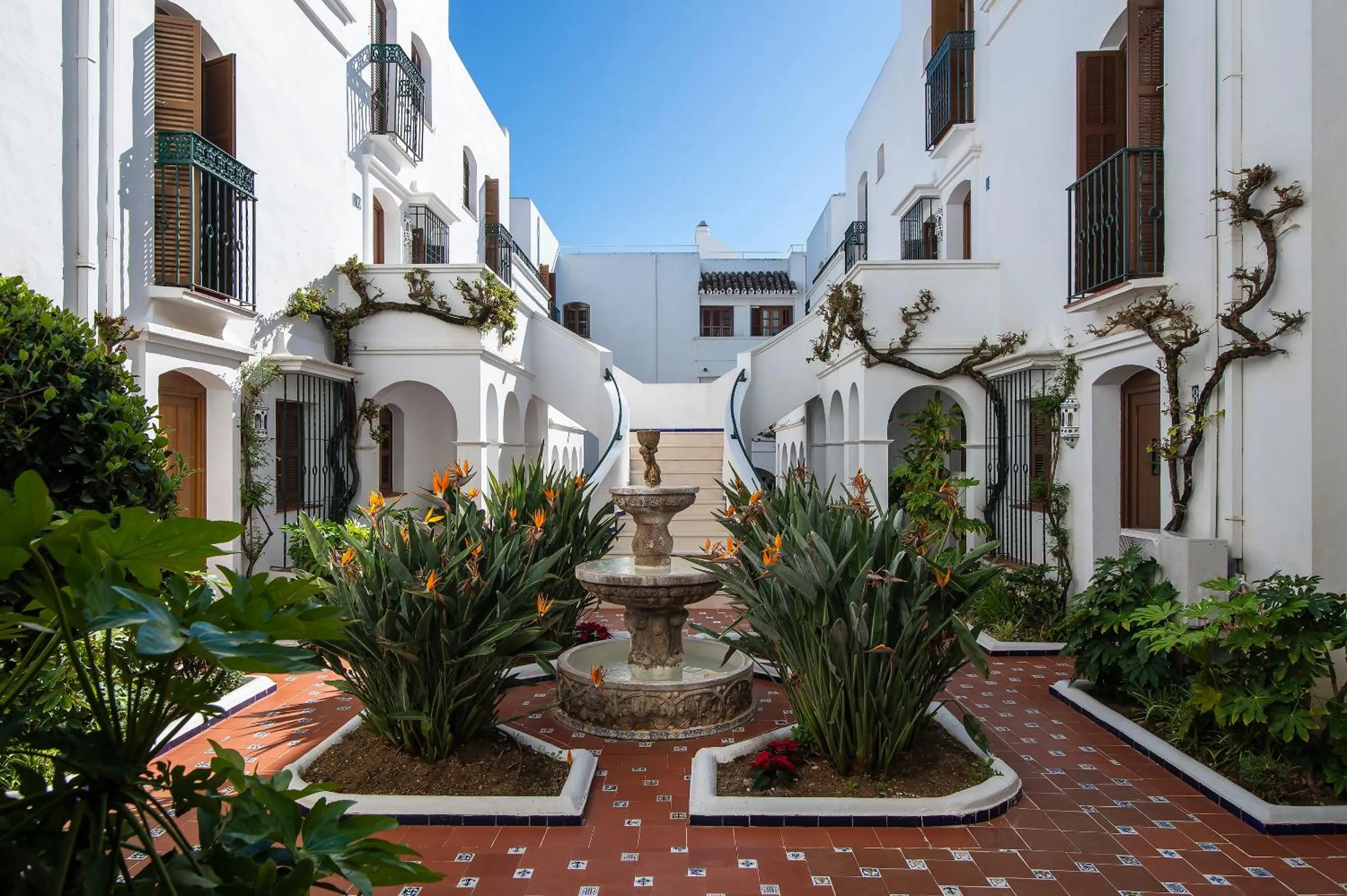 Property building in Macdonald Villacana Resort