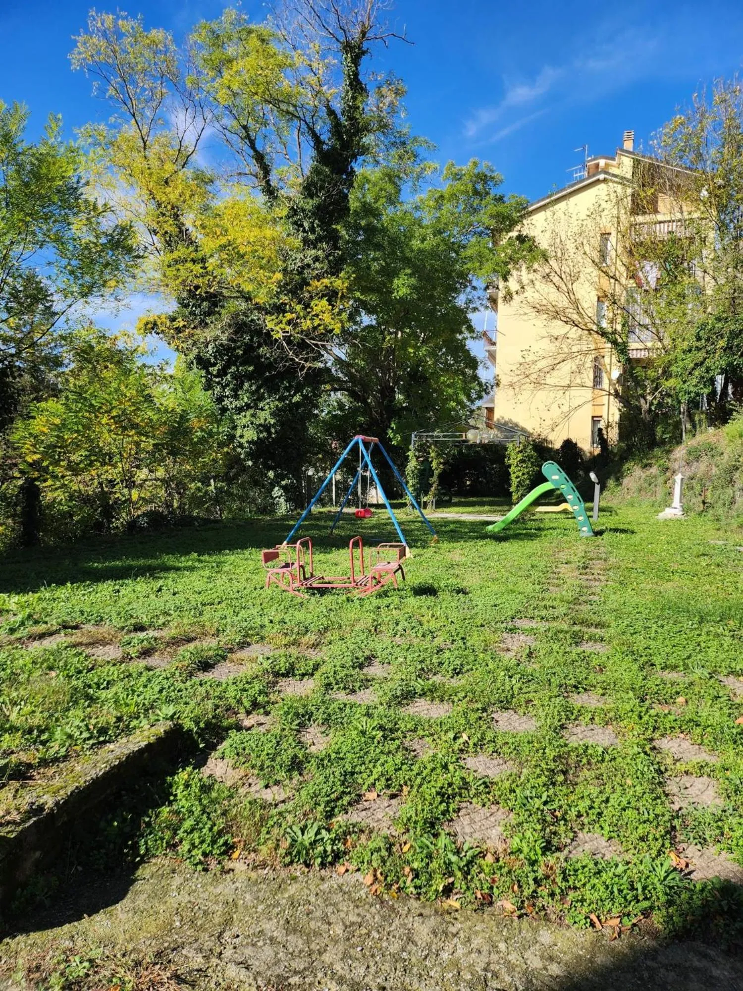 Children play ground in B&B Villa Gavina