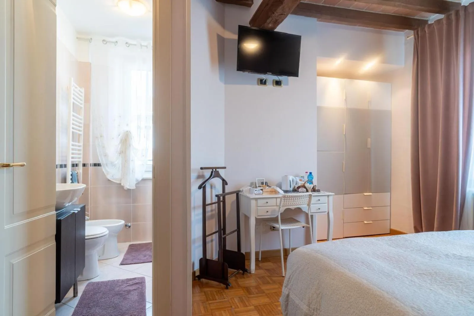 Bedroom, Bed in La Fossetta B&B