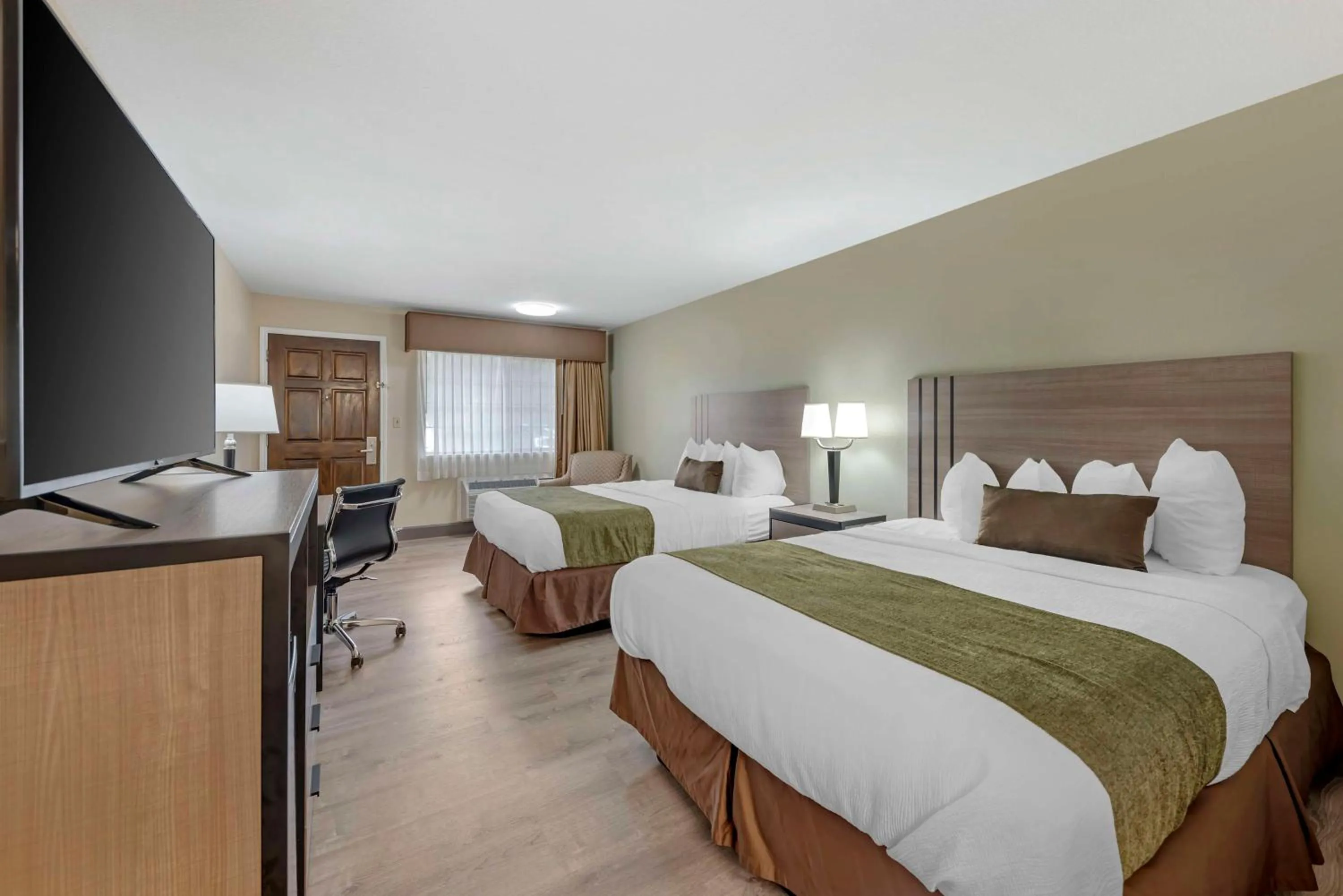 Bedroom, Bed in Best Western Inn of Brenham