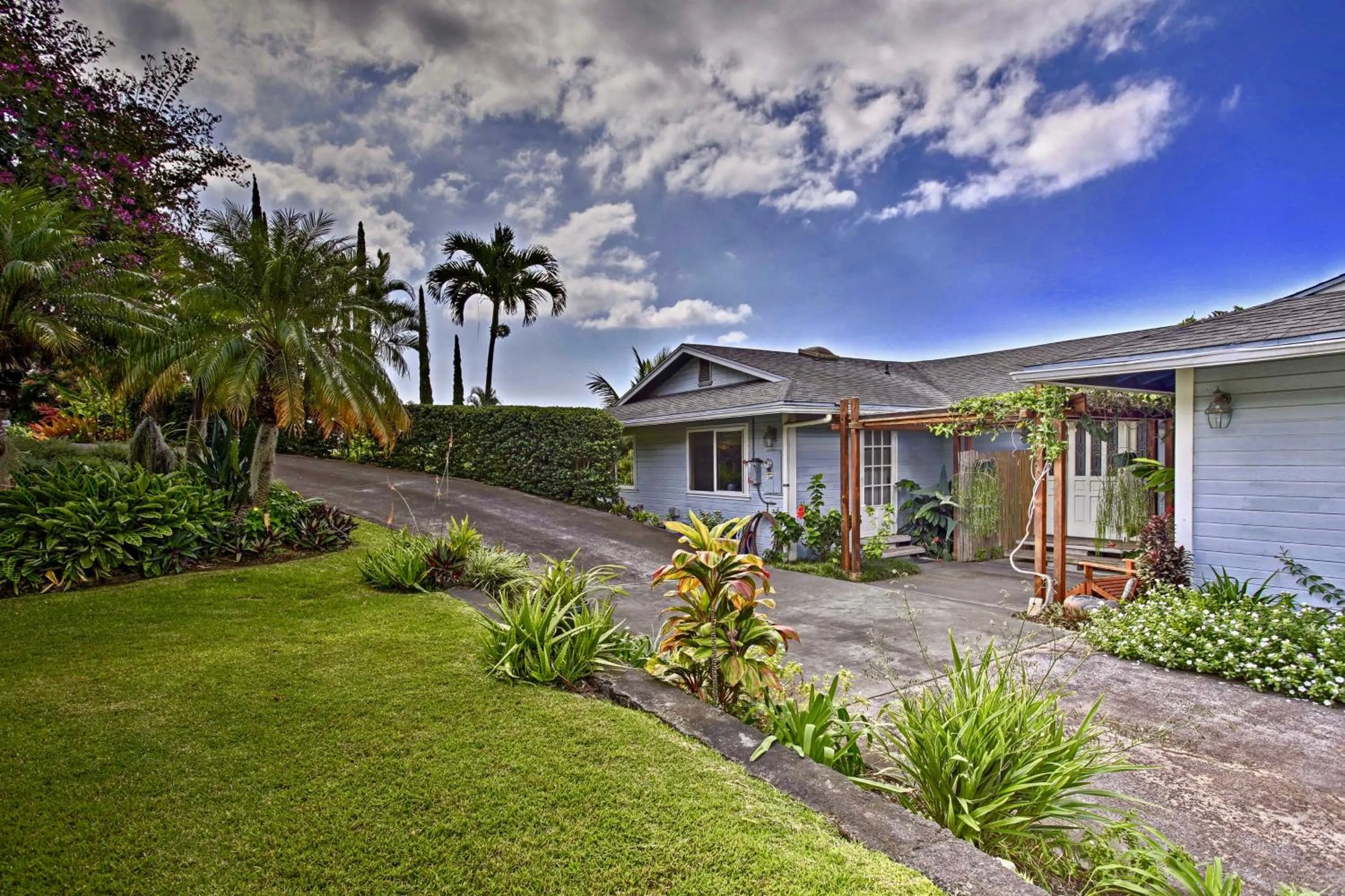 Property building in The Great Kona Escape