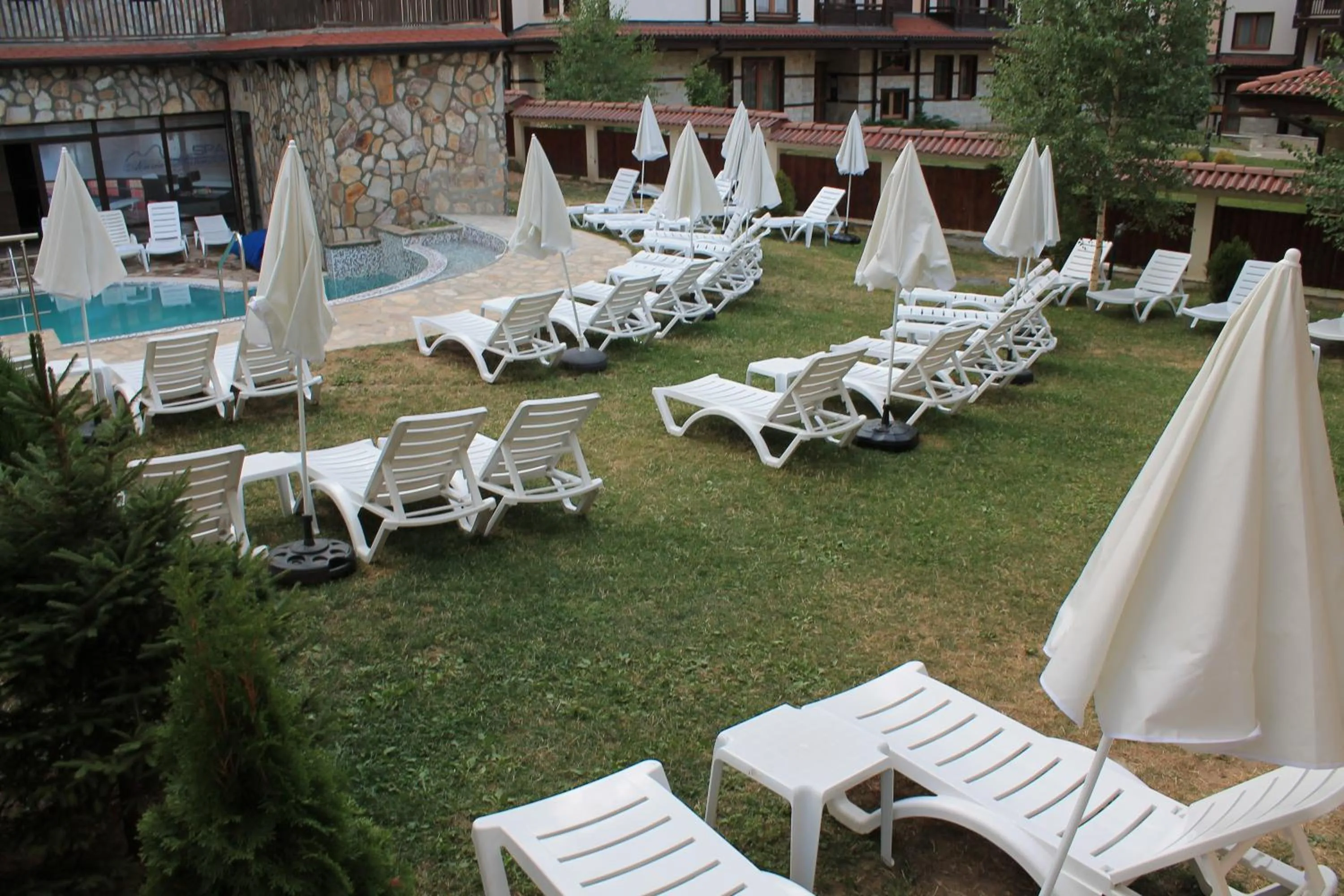 Beach in Maria-Antoaneta Residence